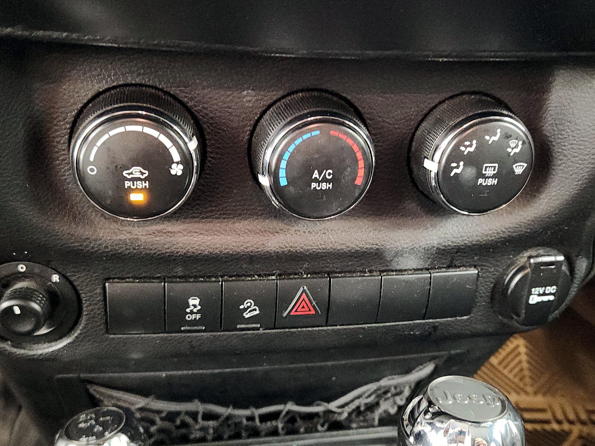 Thumbnail: 2013 Jeep Wrangler - 16