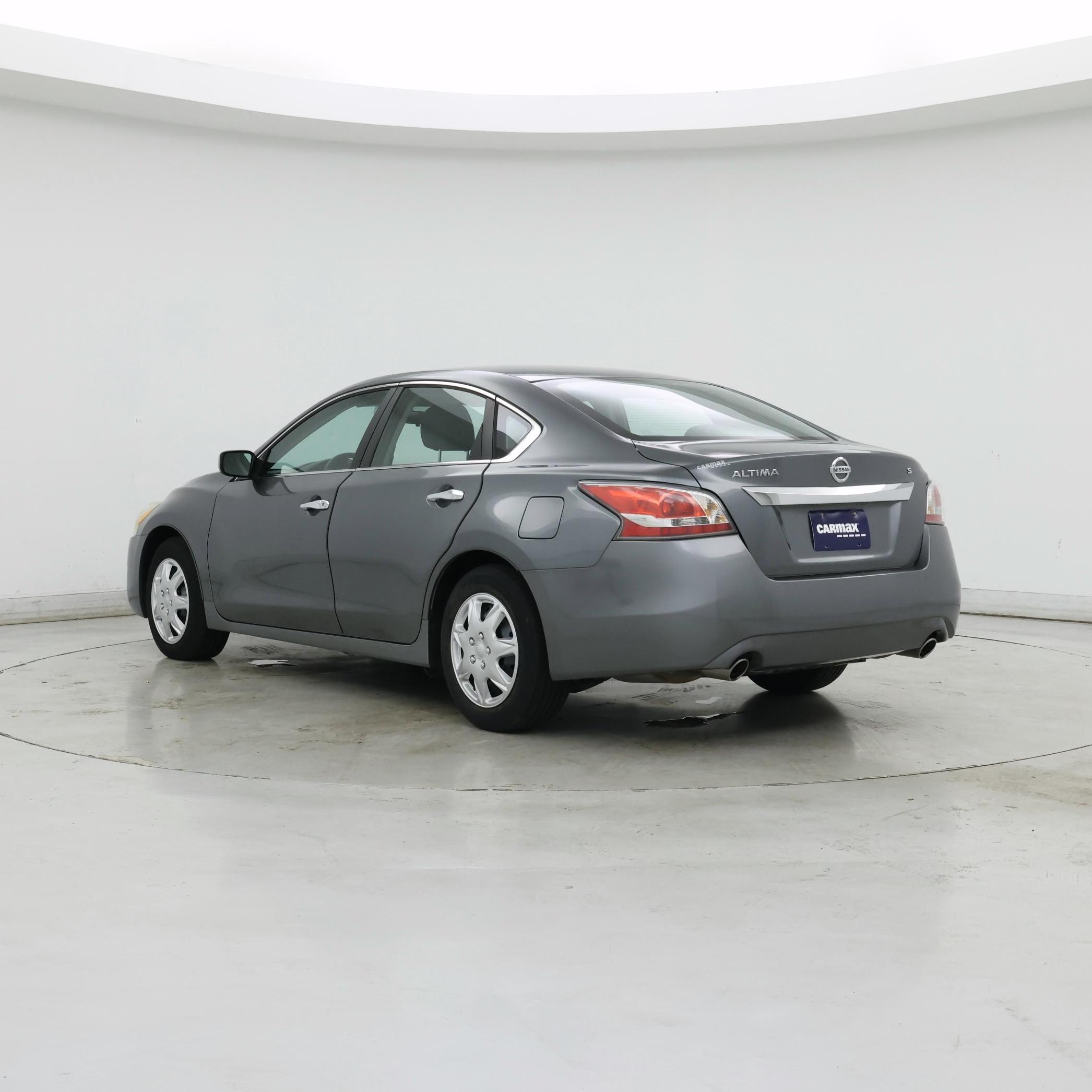 Thumbnail: 2015 Nissan Altima - 2