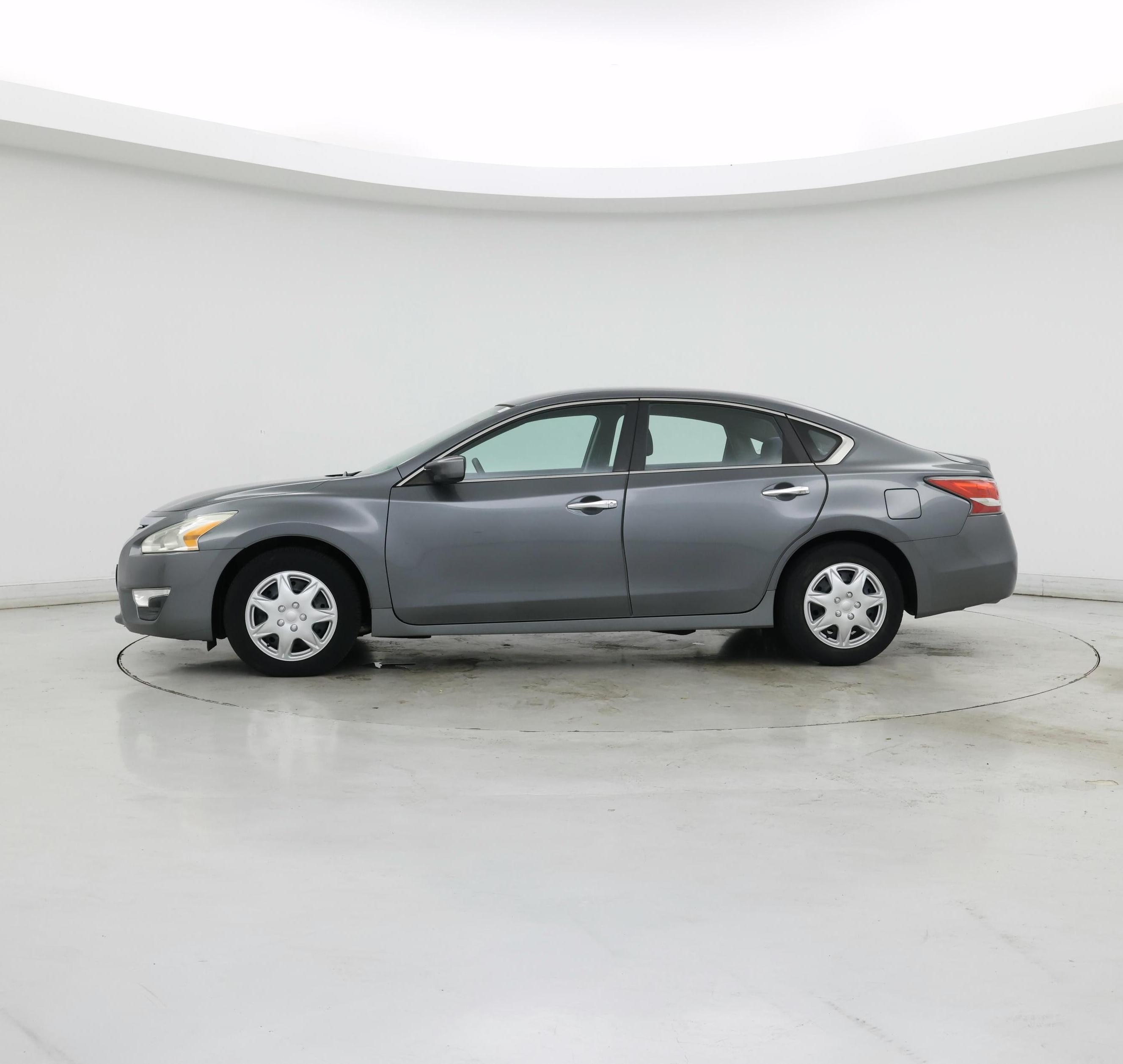Thumbnail: 2015 Nissan Altima - 3