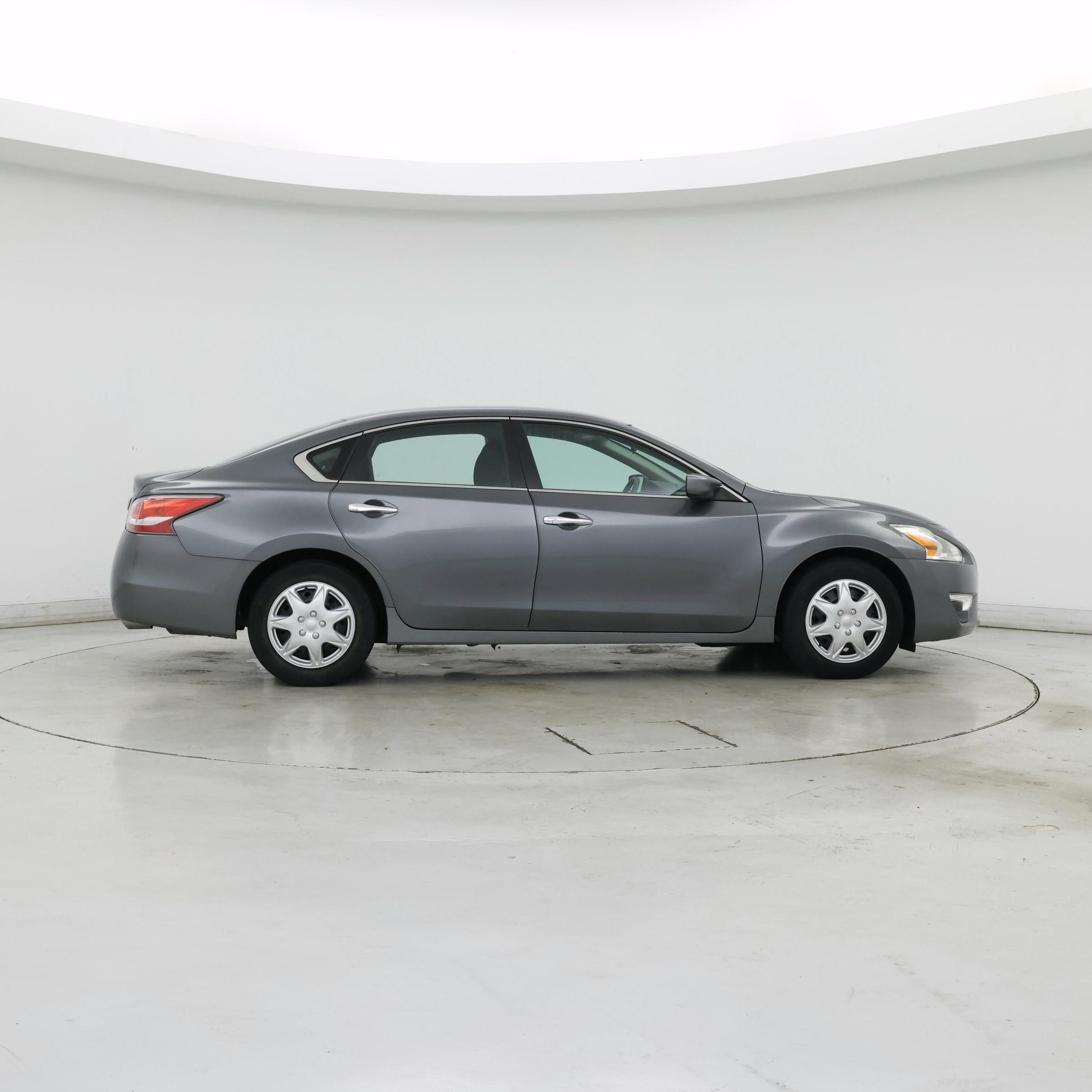 Thumbnail: 2015 Nissan Altima - 7