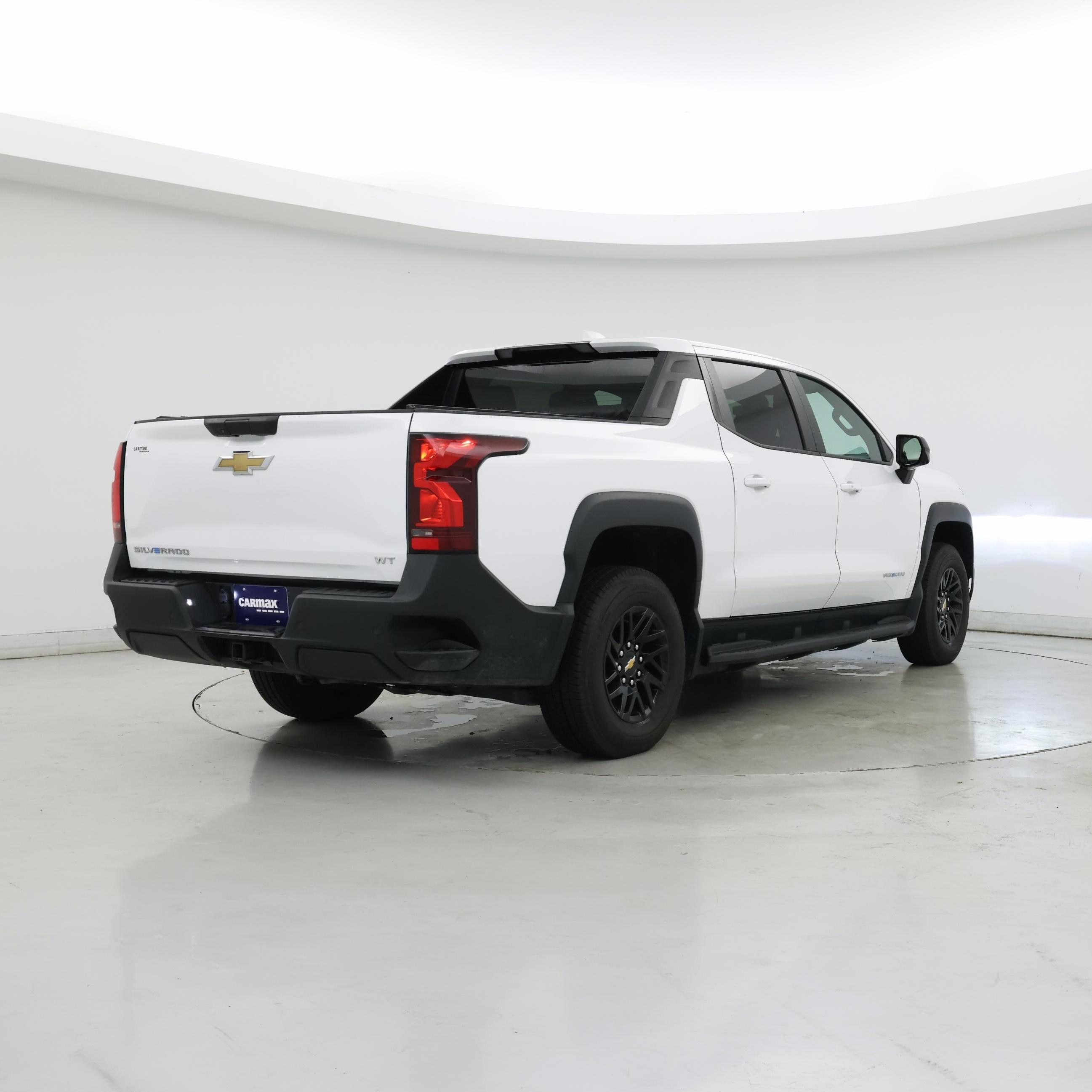 Thumbnail: 2024 Chevrolet Silverado EV - 8
