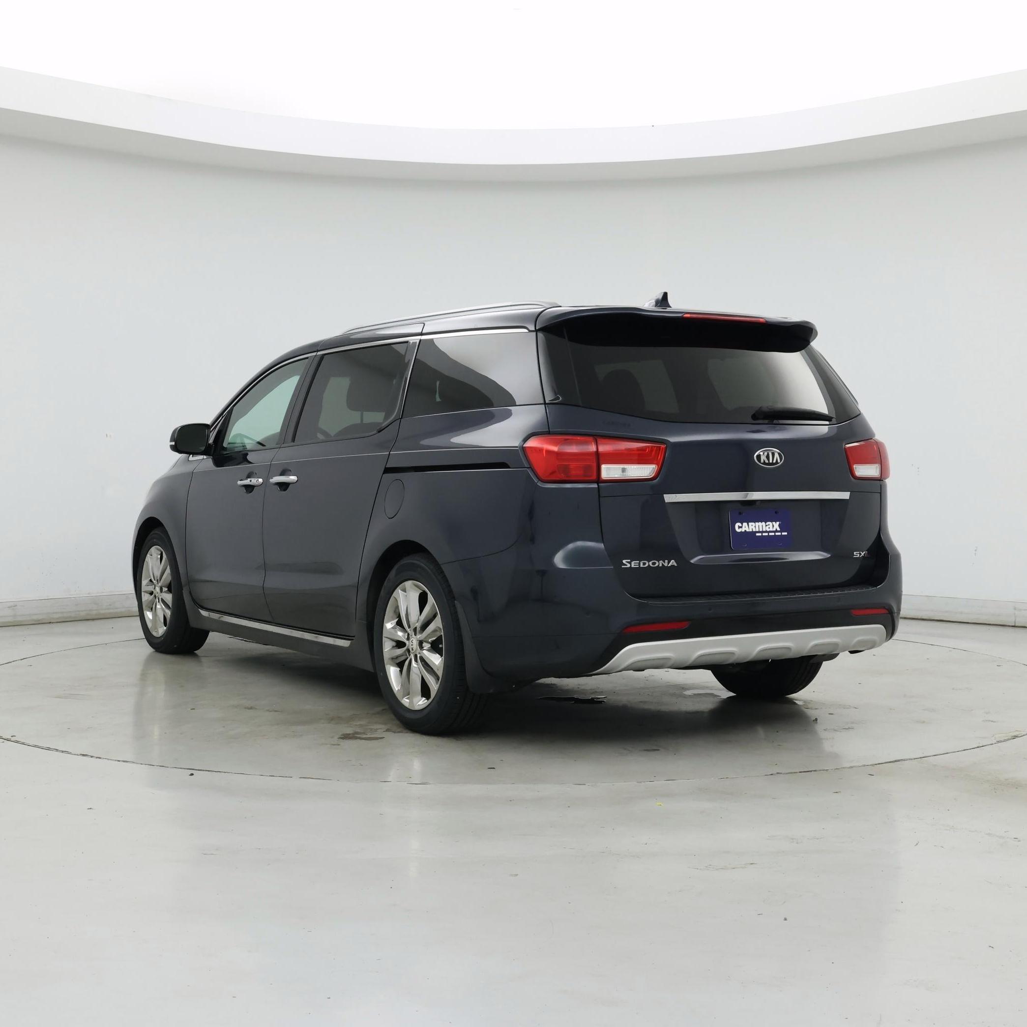 Thumbnail: 2016 Kia Sedona - 2