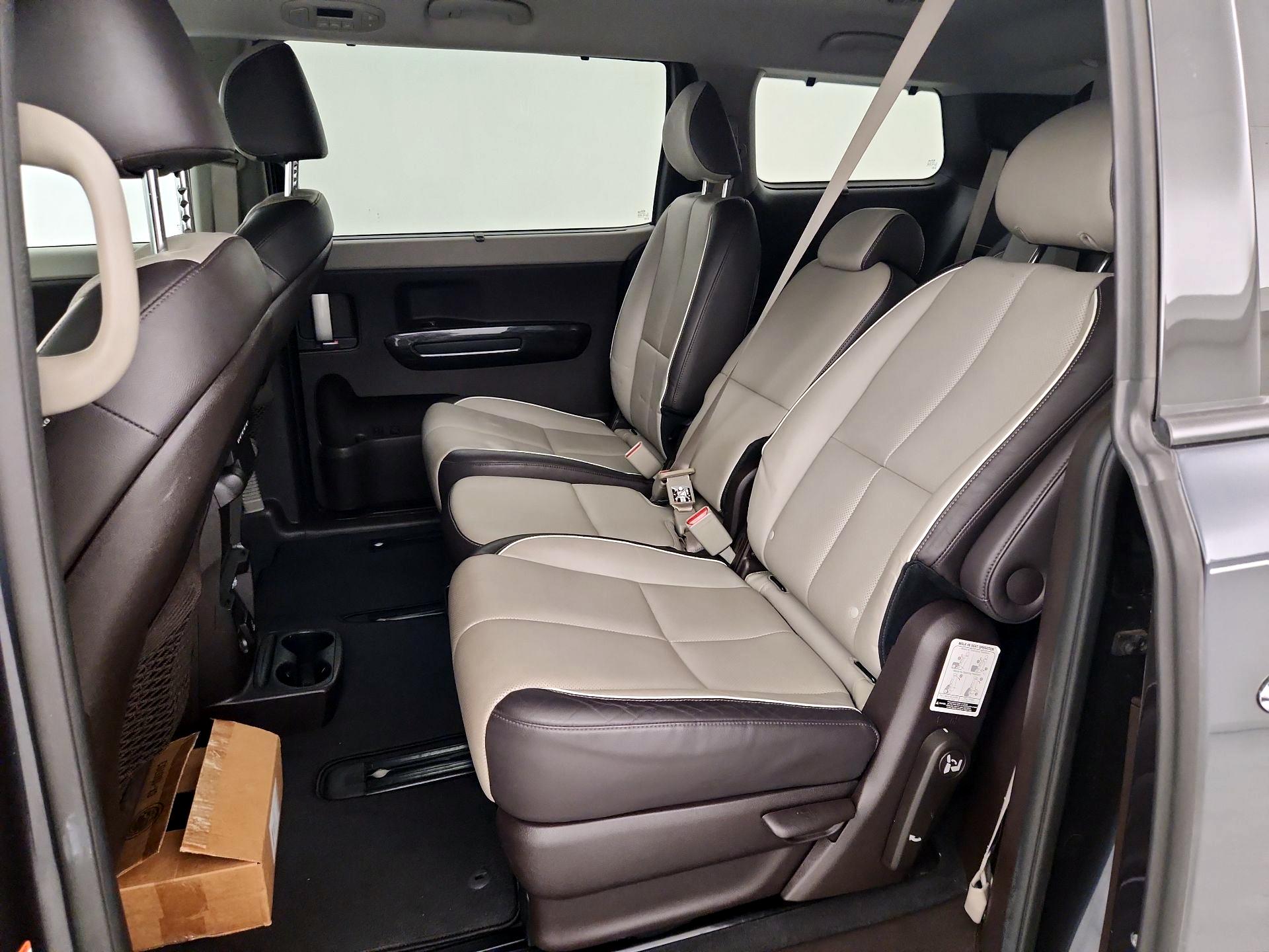 Thumbnail: 2016 Kia Sedona - 20