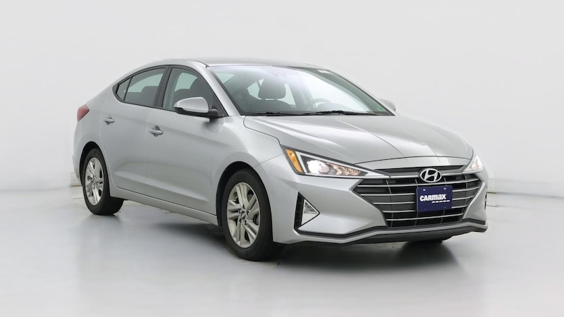 2020 Hyundai Elantra SE Hero Image