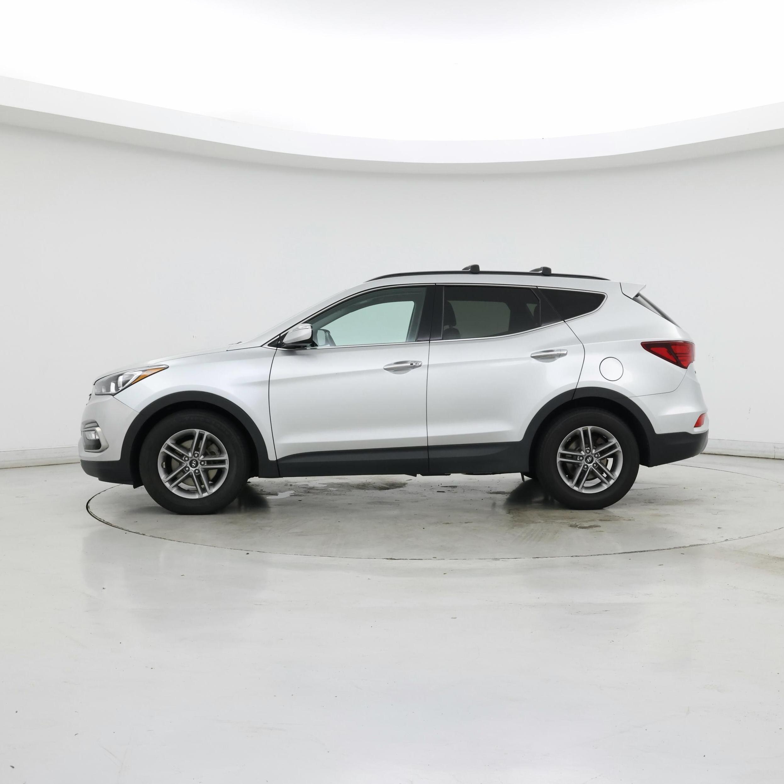 Thumbnail: 2017 Hyundai Santa Fe - 3