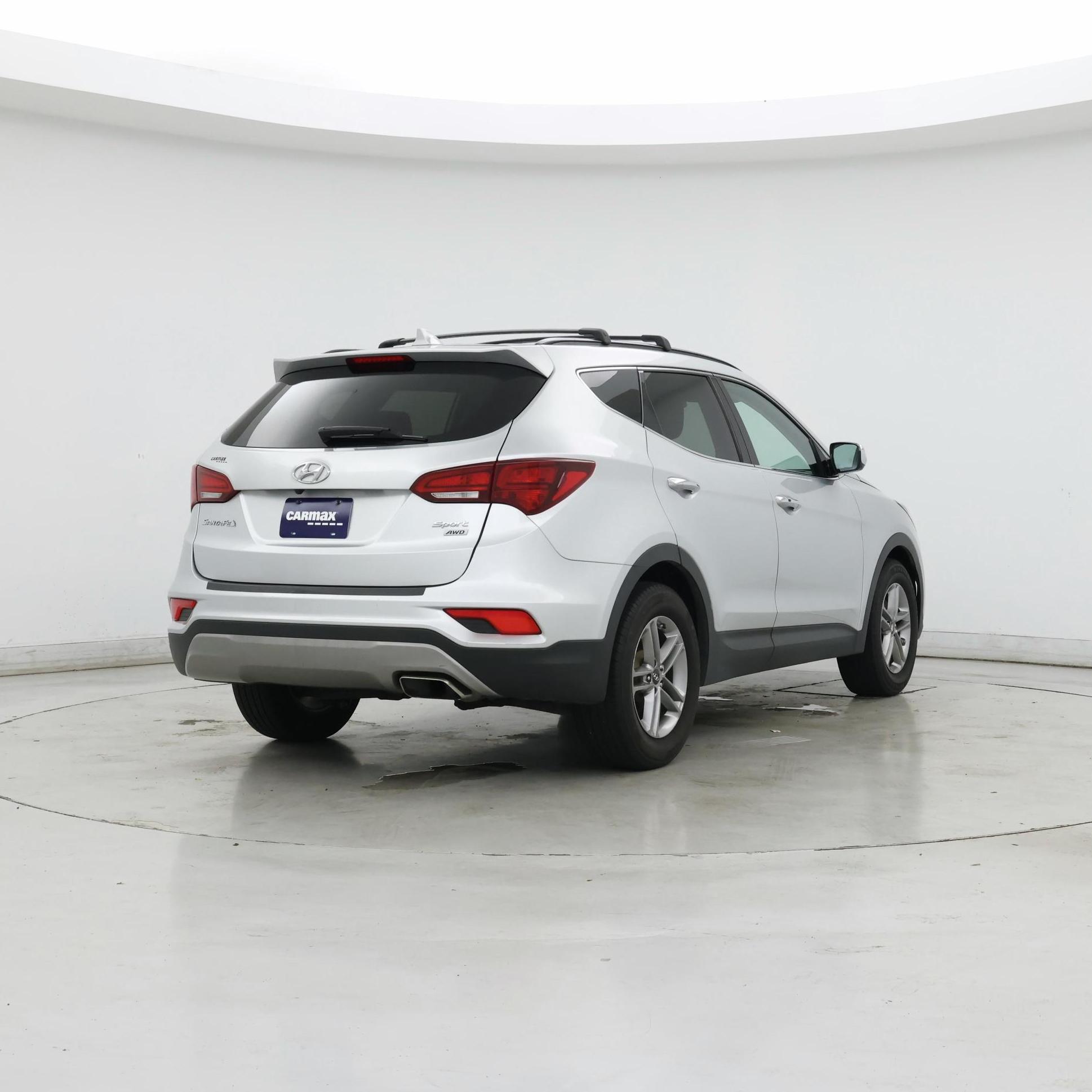 Thumbnail: 2017 Hyundai Santa Fe - 8