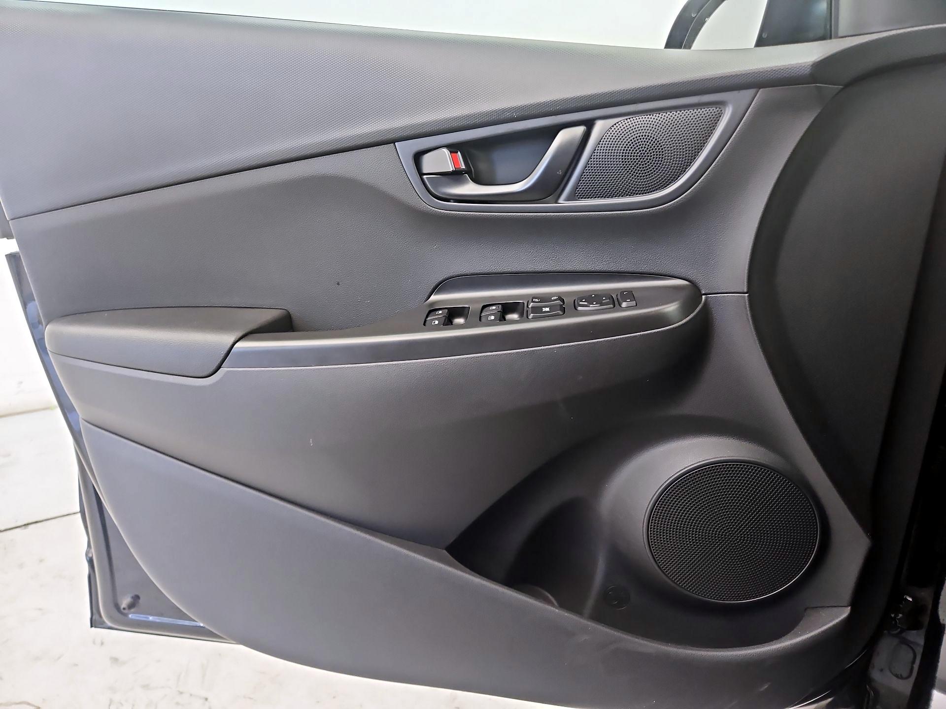 Thumbnail: 2023 Hyundai Kona - 12