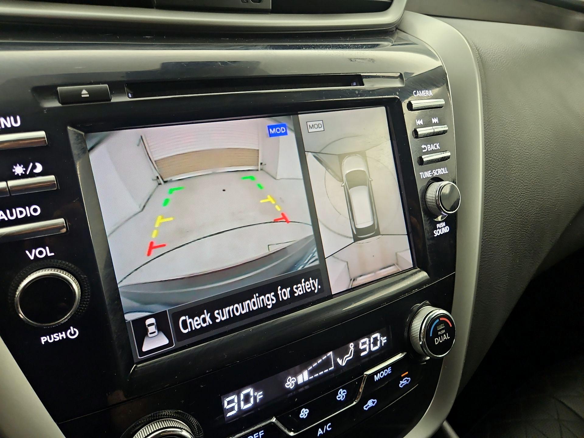 Thumbnail: 2019 Nissan Murano - 15