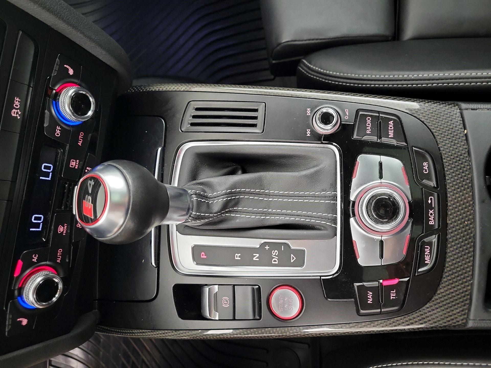 Thumbnail: 2014 Audi S4 - 16