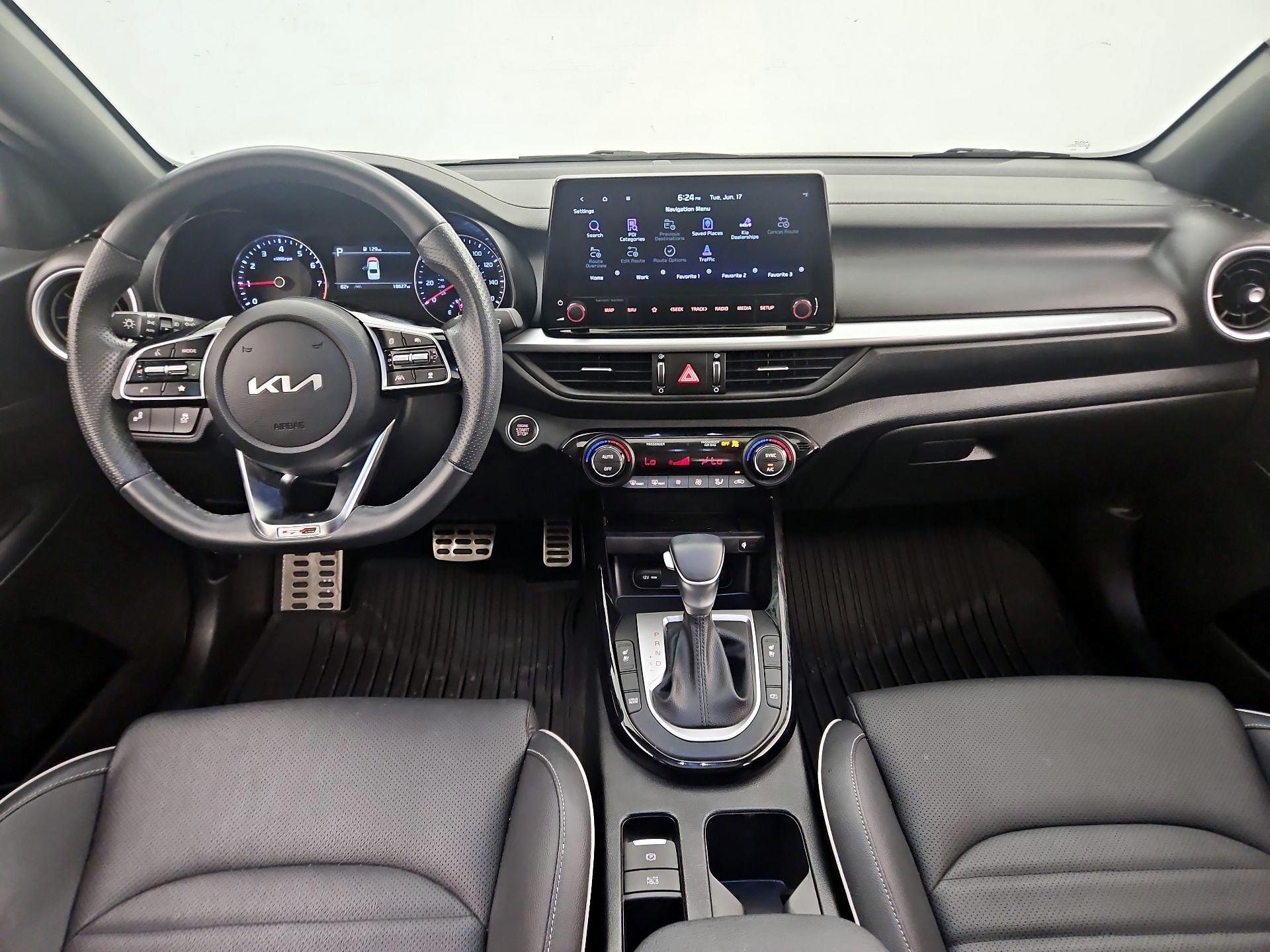 Thumbnail: 2024 Kia Forte - 9