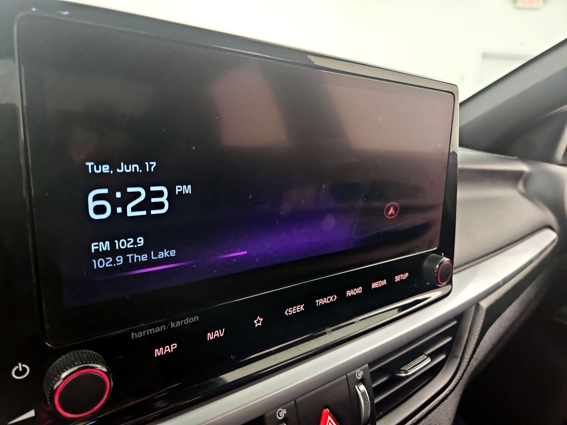 Thumbnail: 2024 Kia Forte - 16