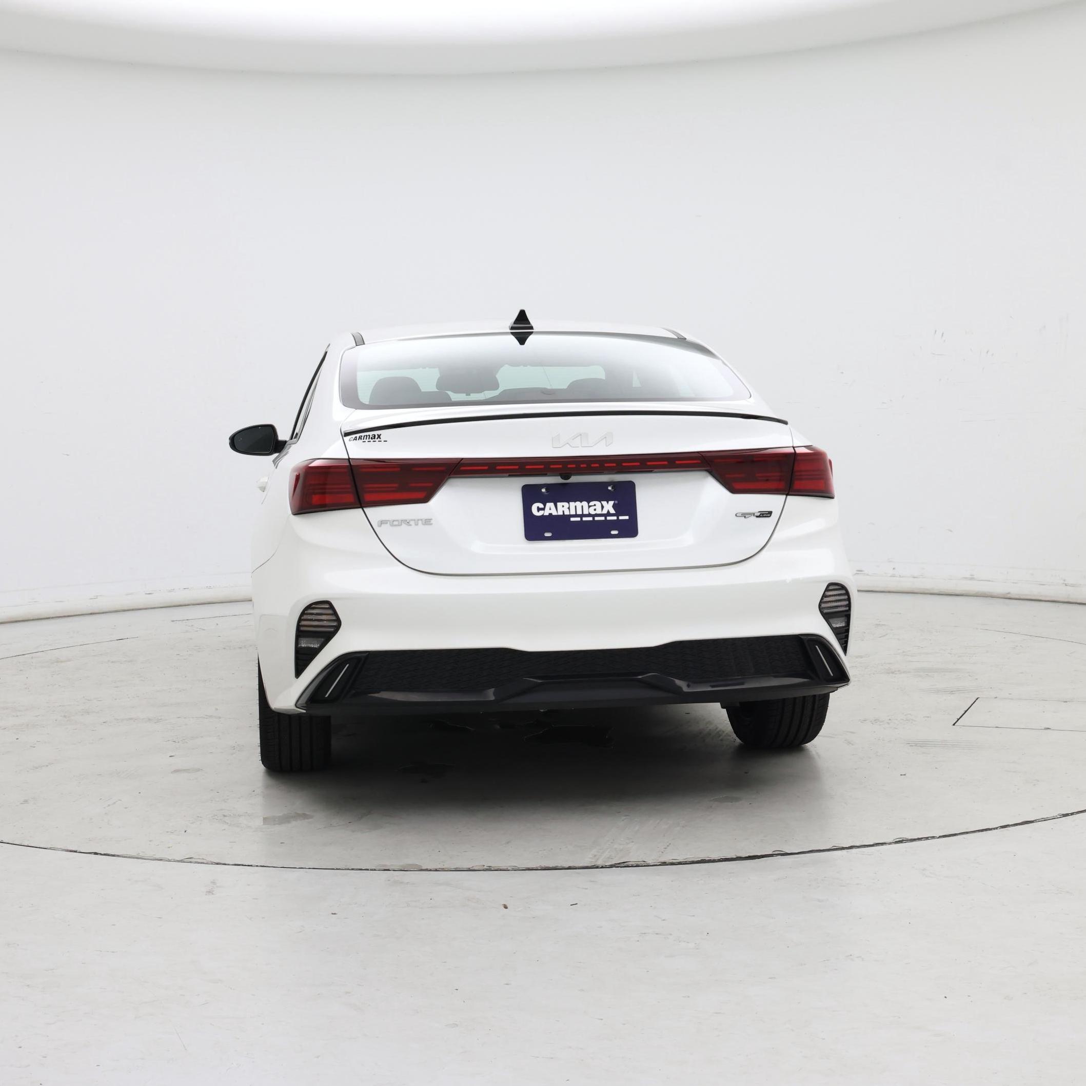 Thumbnail: 2024 Kia Forte - 6