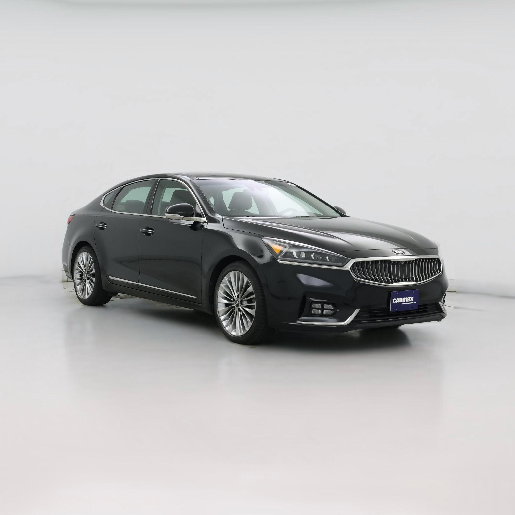 Thumbnail: 2017 Kia Cadenza - 1