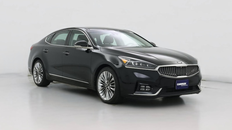 2017 Kia Cadenza Limited Hero Image