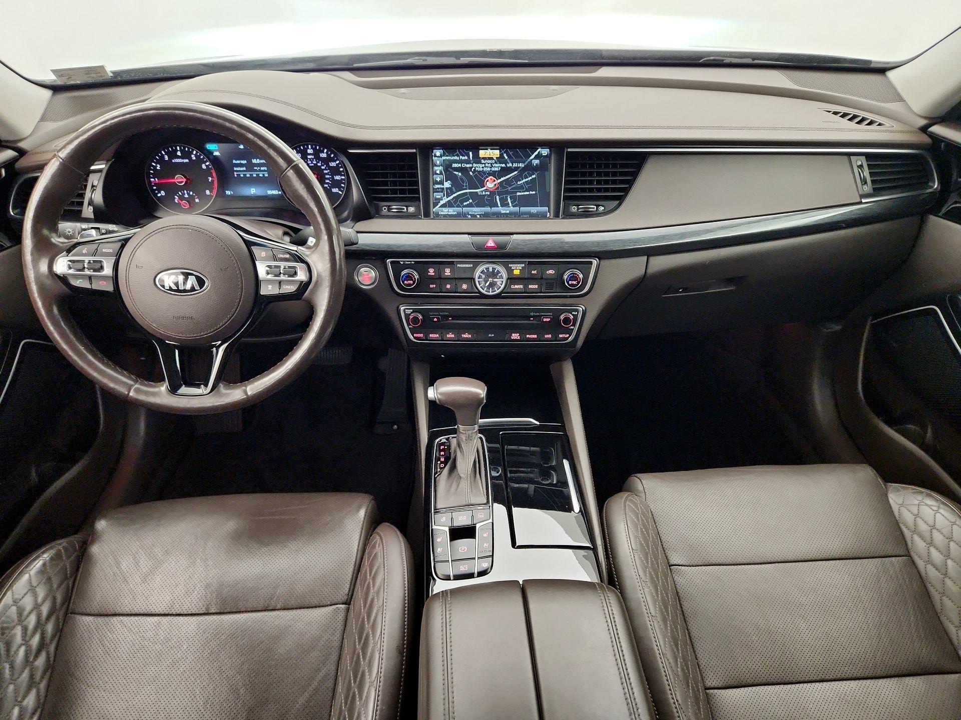 Thumbnail: 2017 Kia Cadenza - 9