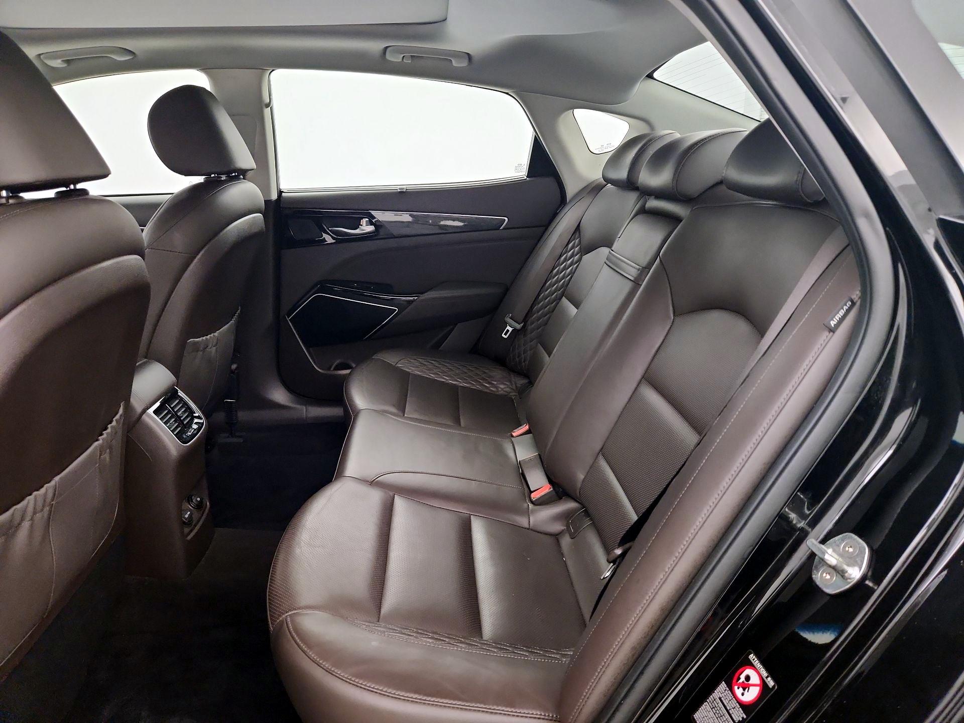 Thumbnail: 2017 Kia Cadenza - 20