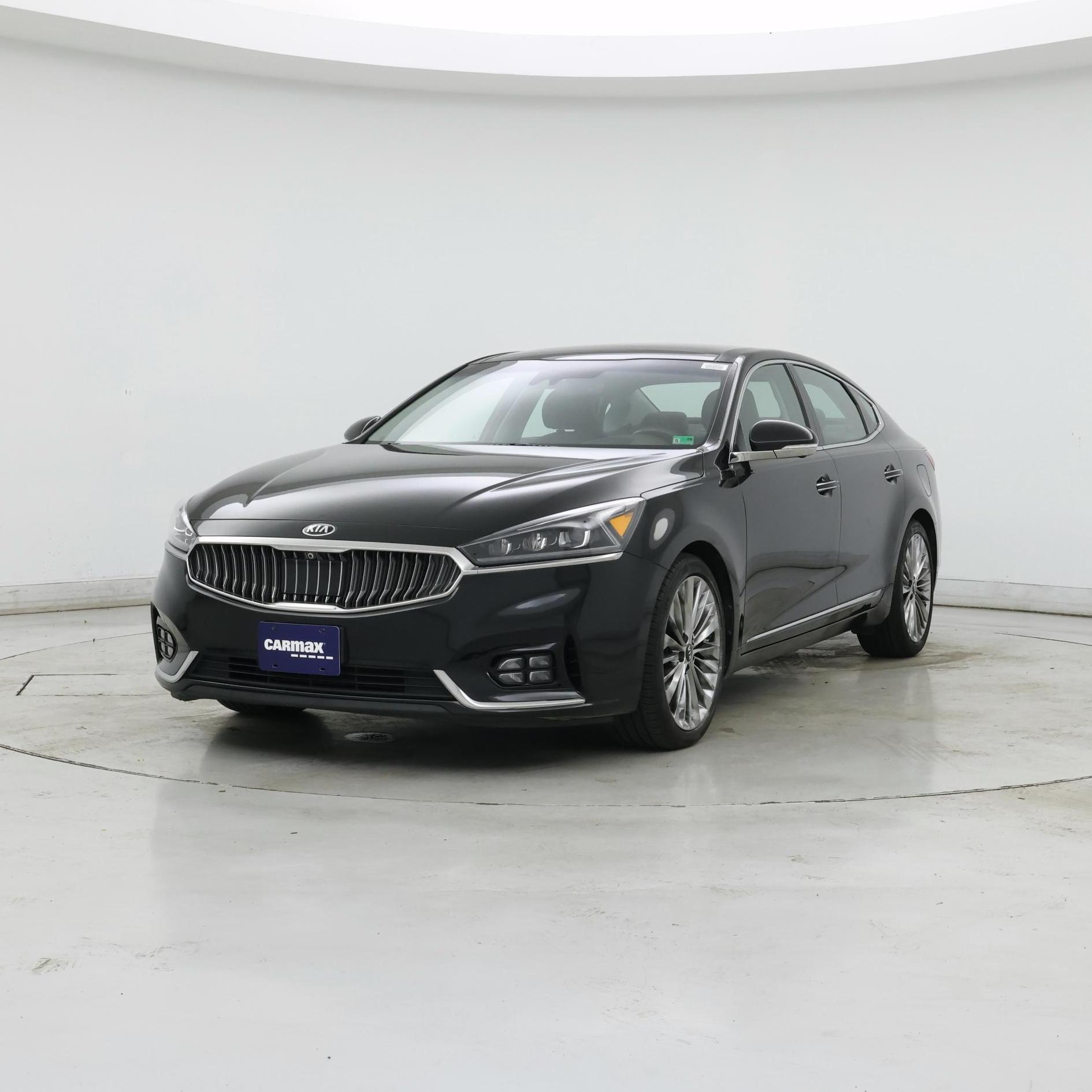 Thumbnail: 2017 Kia Cadenza - 4