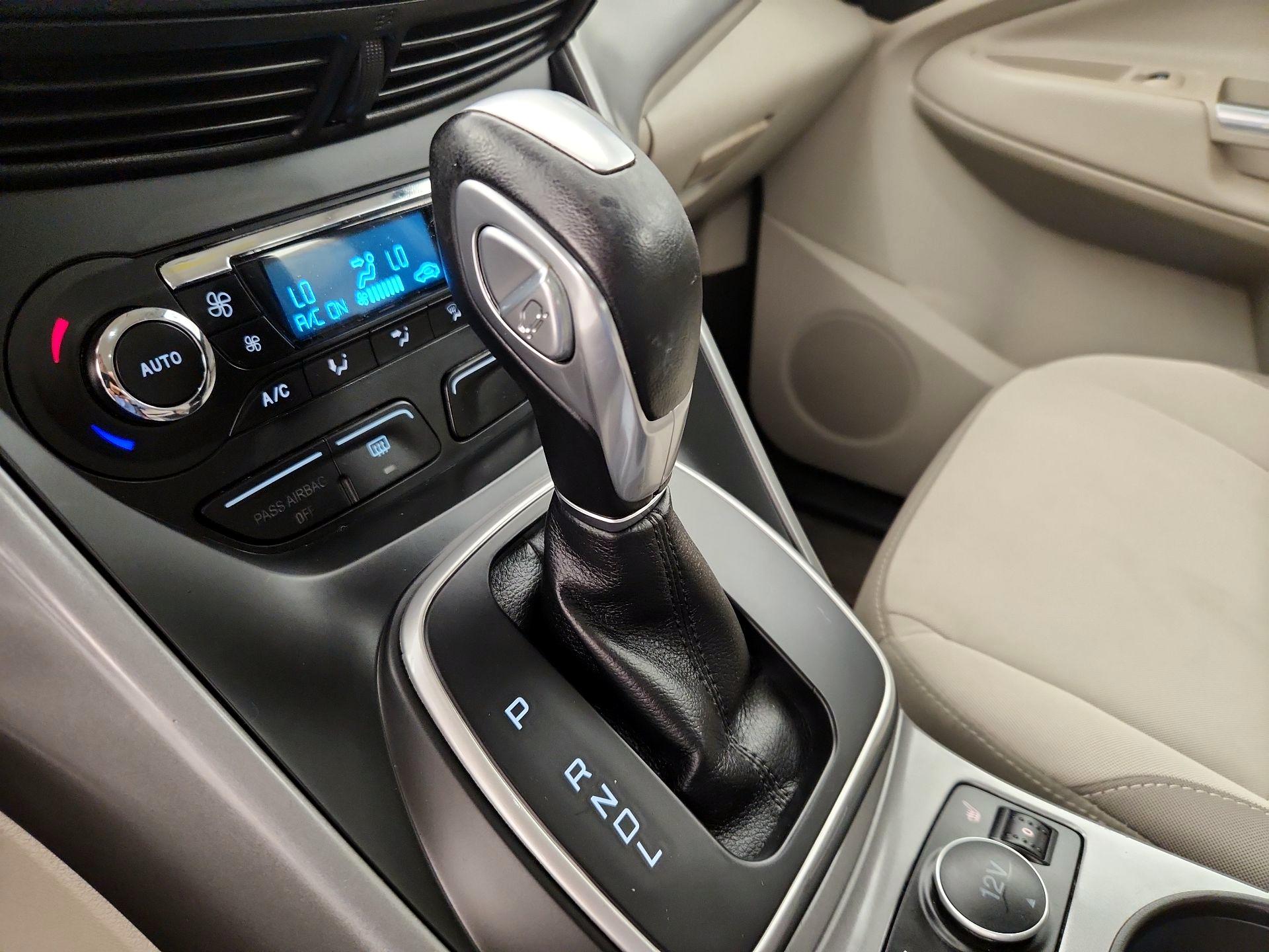 Thumbnail: 2013 Ford C-Max - 17