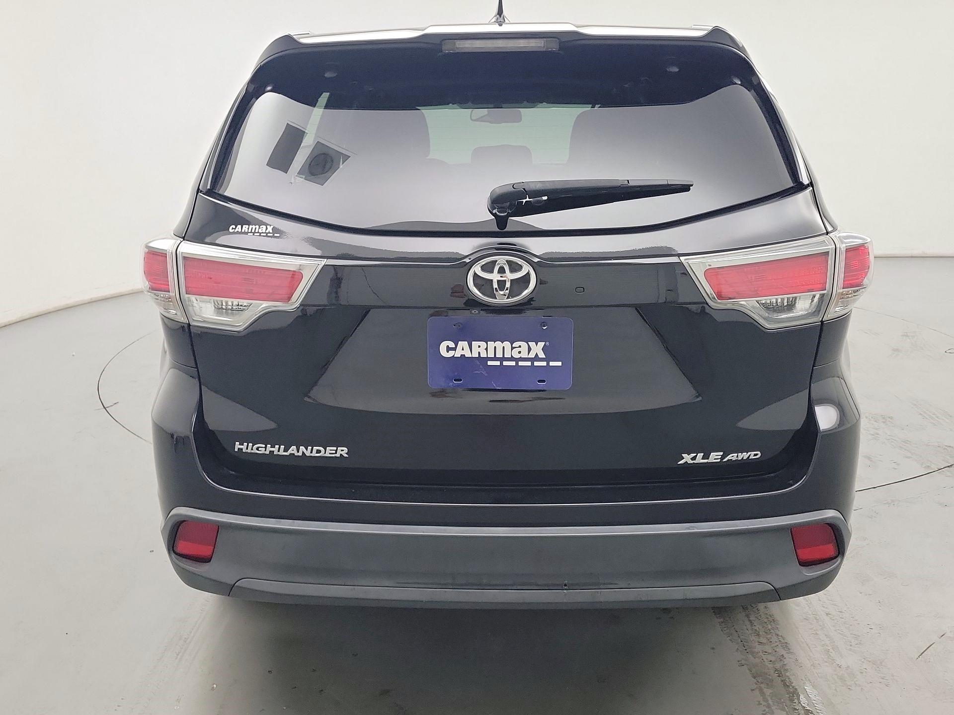 Thumbnail: 2016 Toyota Highlander - 6