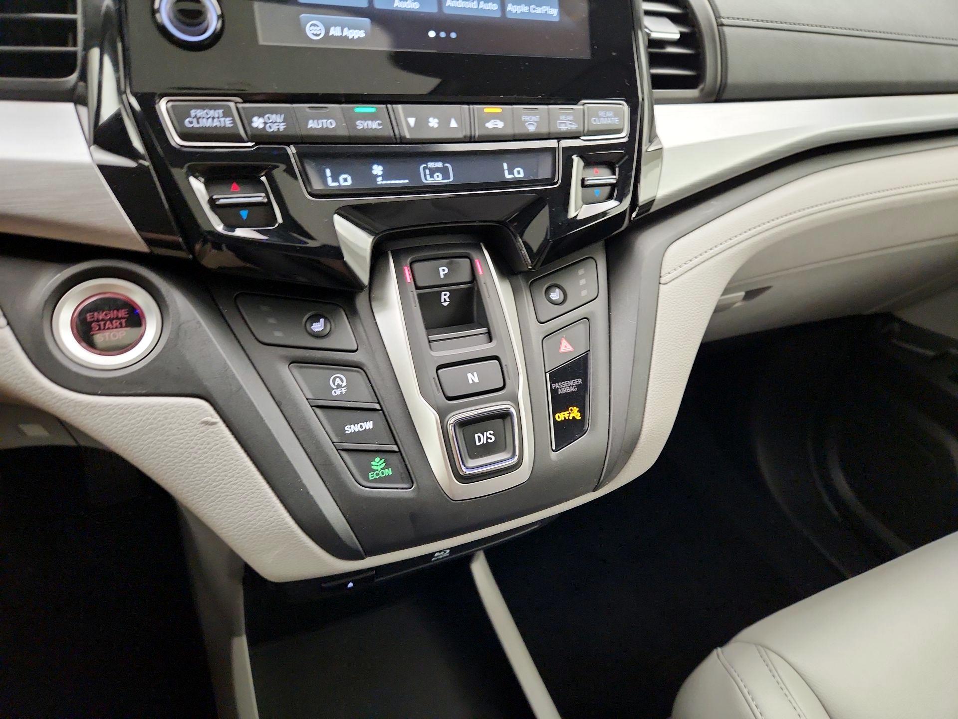 Thumbnail: 2020 Honda Odyssey - 17