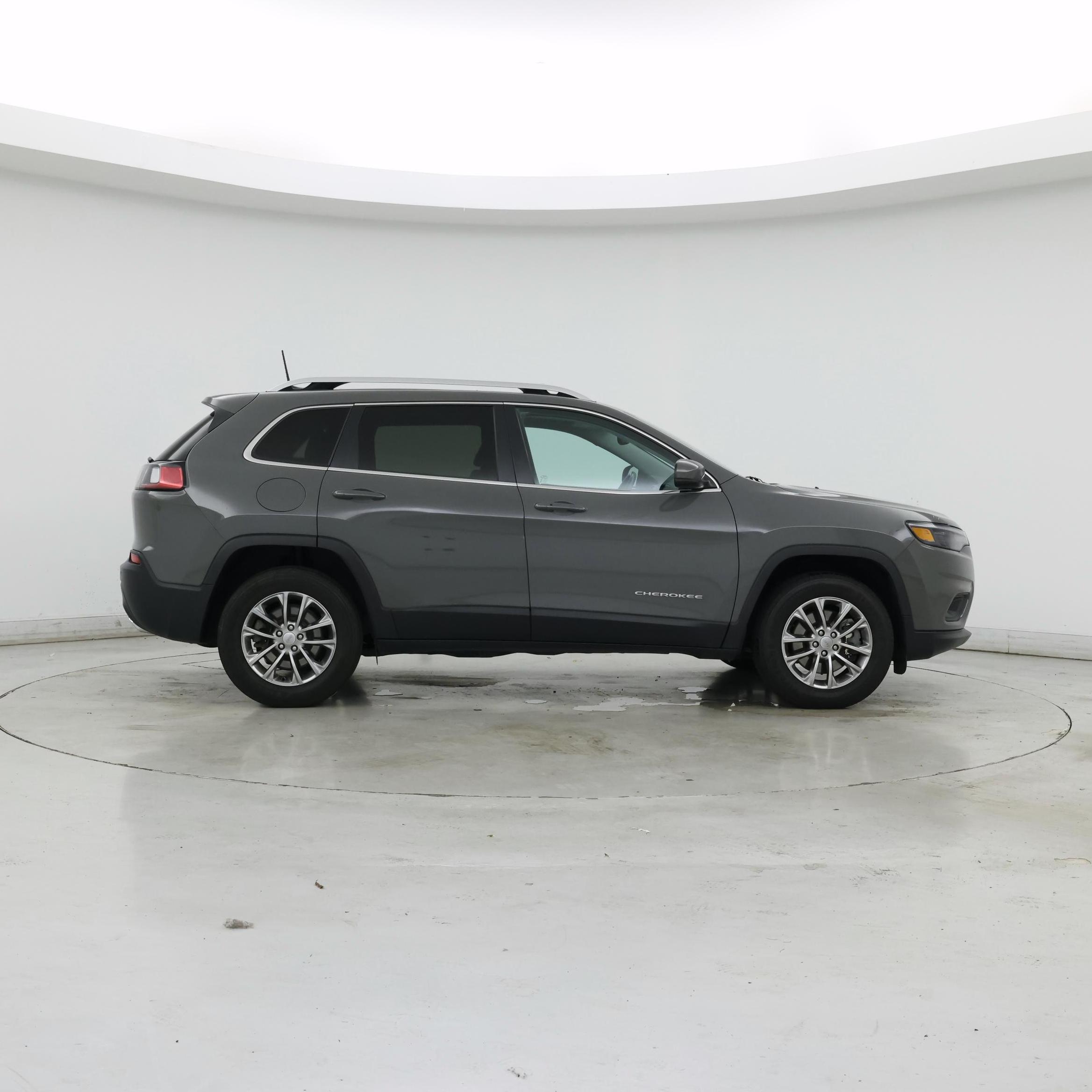 Thumbnail: 2020 Jeep Cherokee - 7