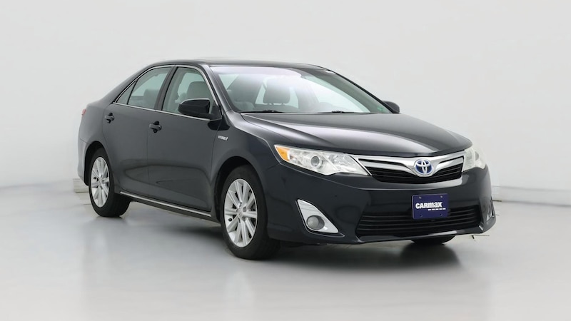 2014 Toyota Camry XLE Hero Image