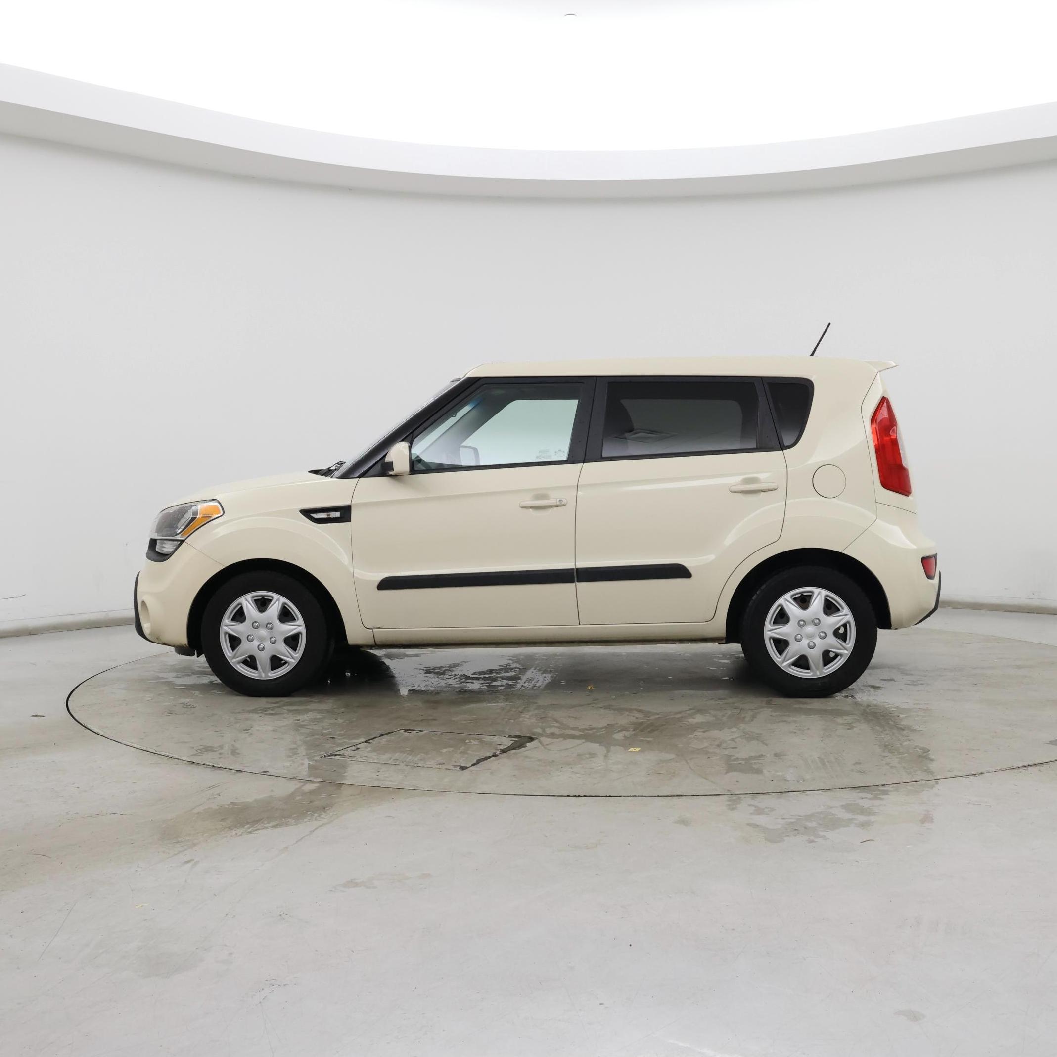 Thumbnail: 2013 Kia Soul - 3