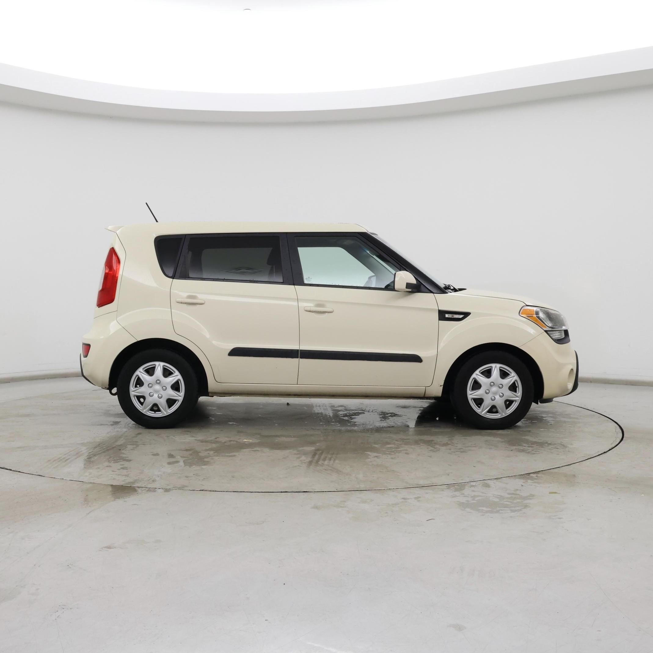 Thumbnail: 2013 Kia Soul - 7