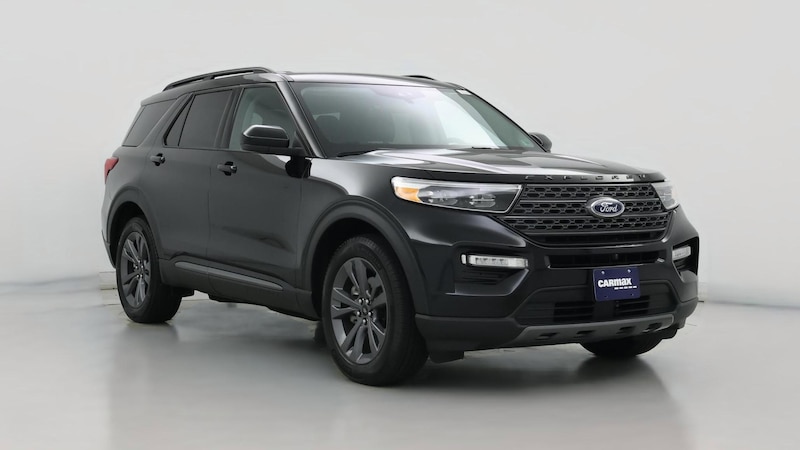 2023 Ford Explorer XLT Hero Image
