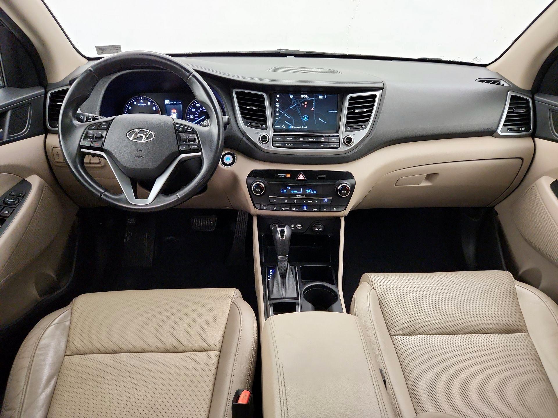 Thumbnail: 2016 Hyundai Tucson - 9