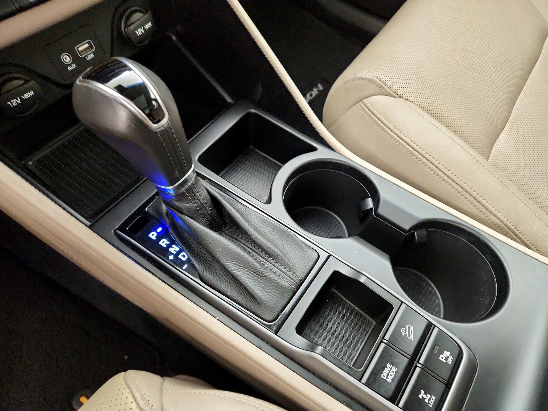 Thumbnail: 2016 Hyundai Tucson - 18