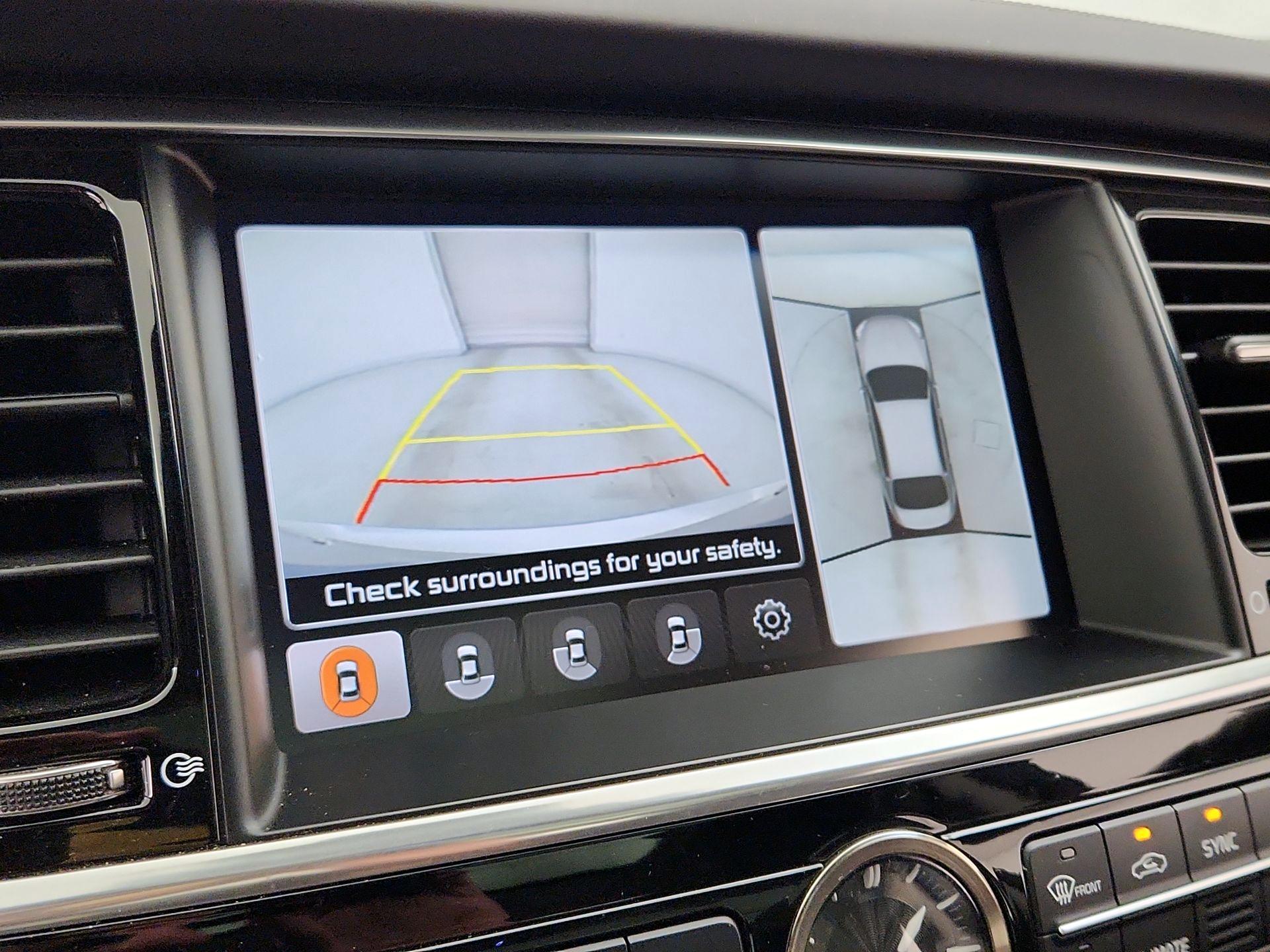 Thumbnail: 2015 Kia K900 - 15