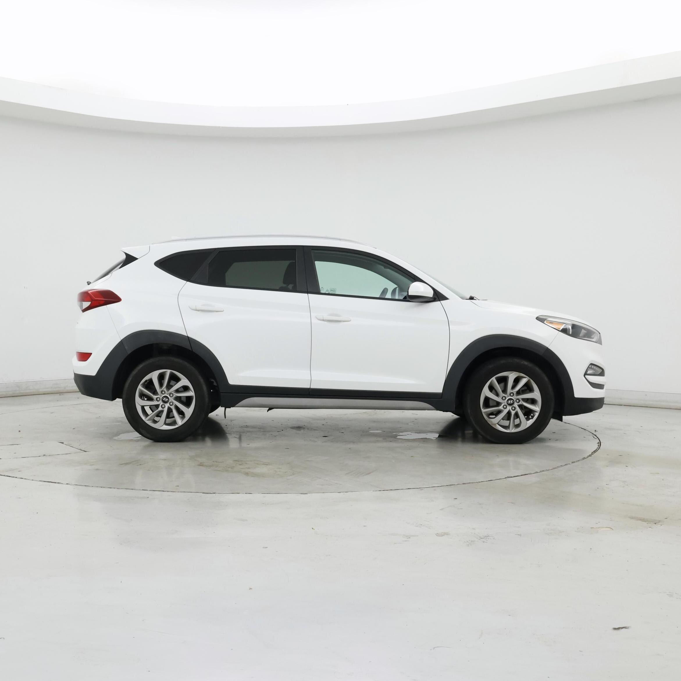 Thumbnail: 2018 Hyundai Tucson - 7