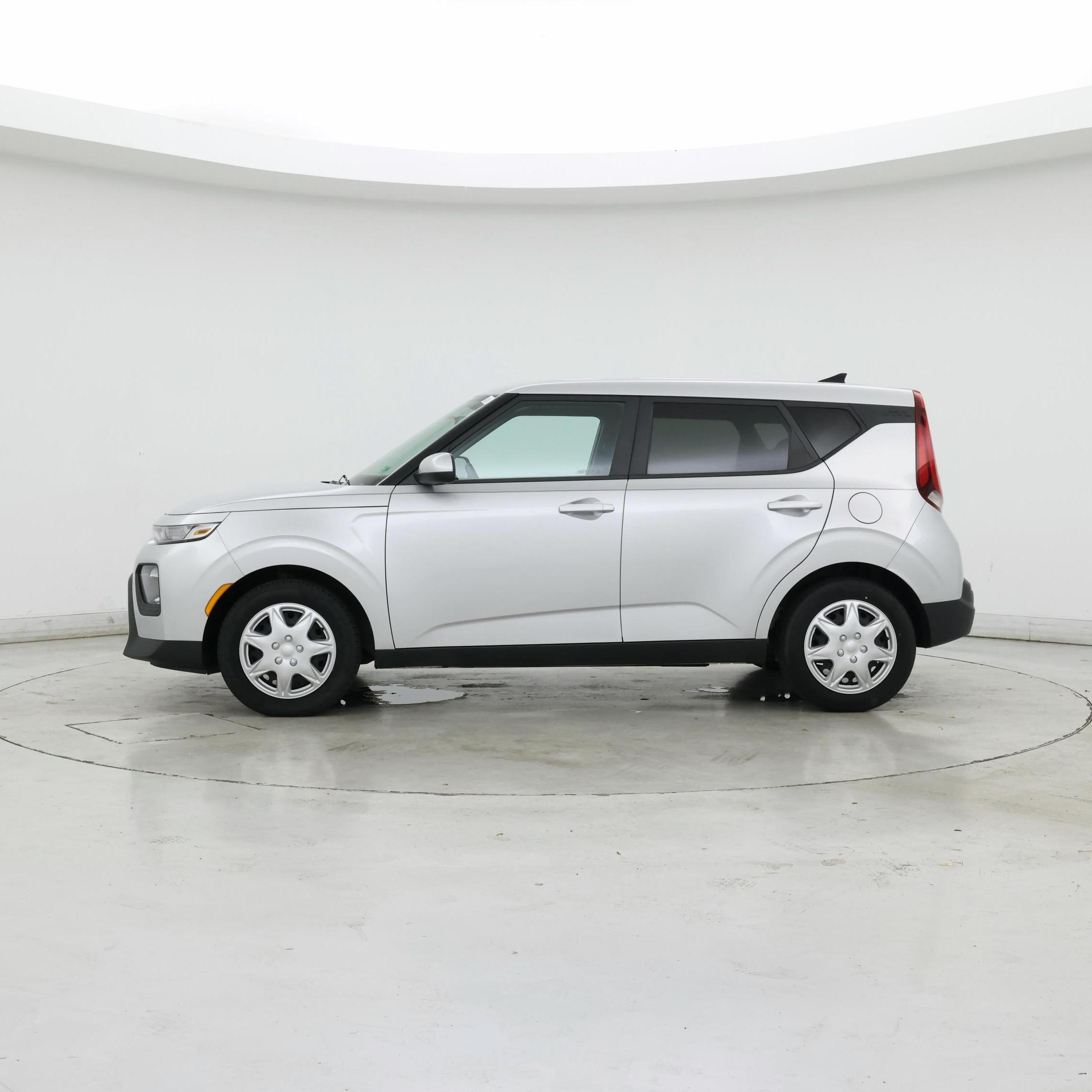 Thumbnail: 2020 Kia Soul - 3