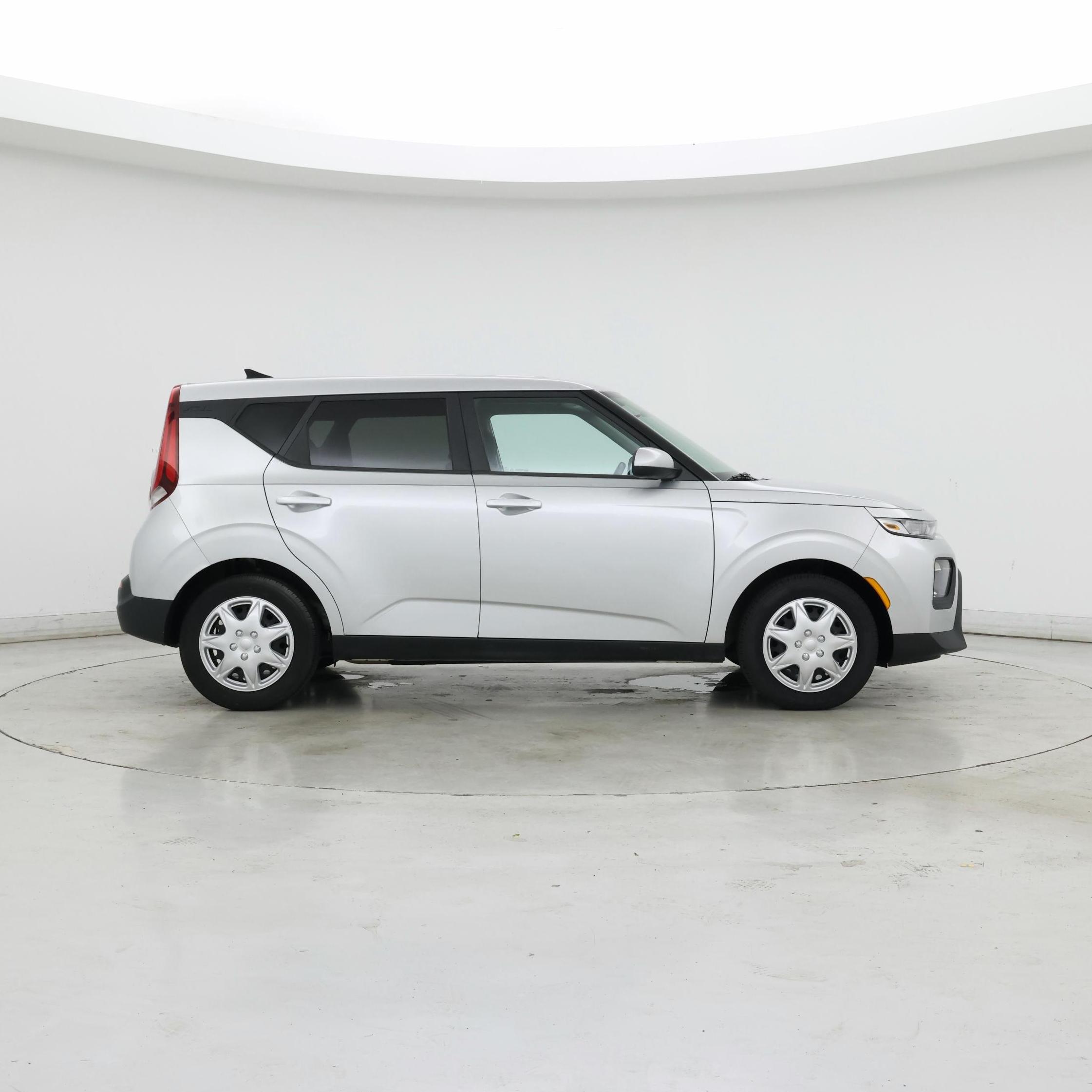 Thumbnail: 2020 Kia Soul - 7