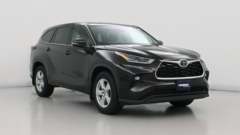 2021 Toyota Highlander LE Hero Image