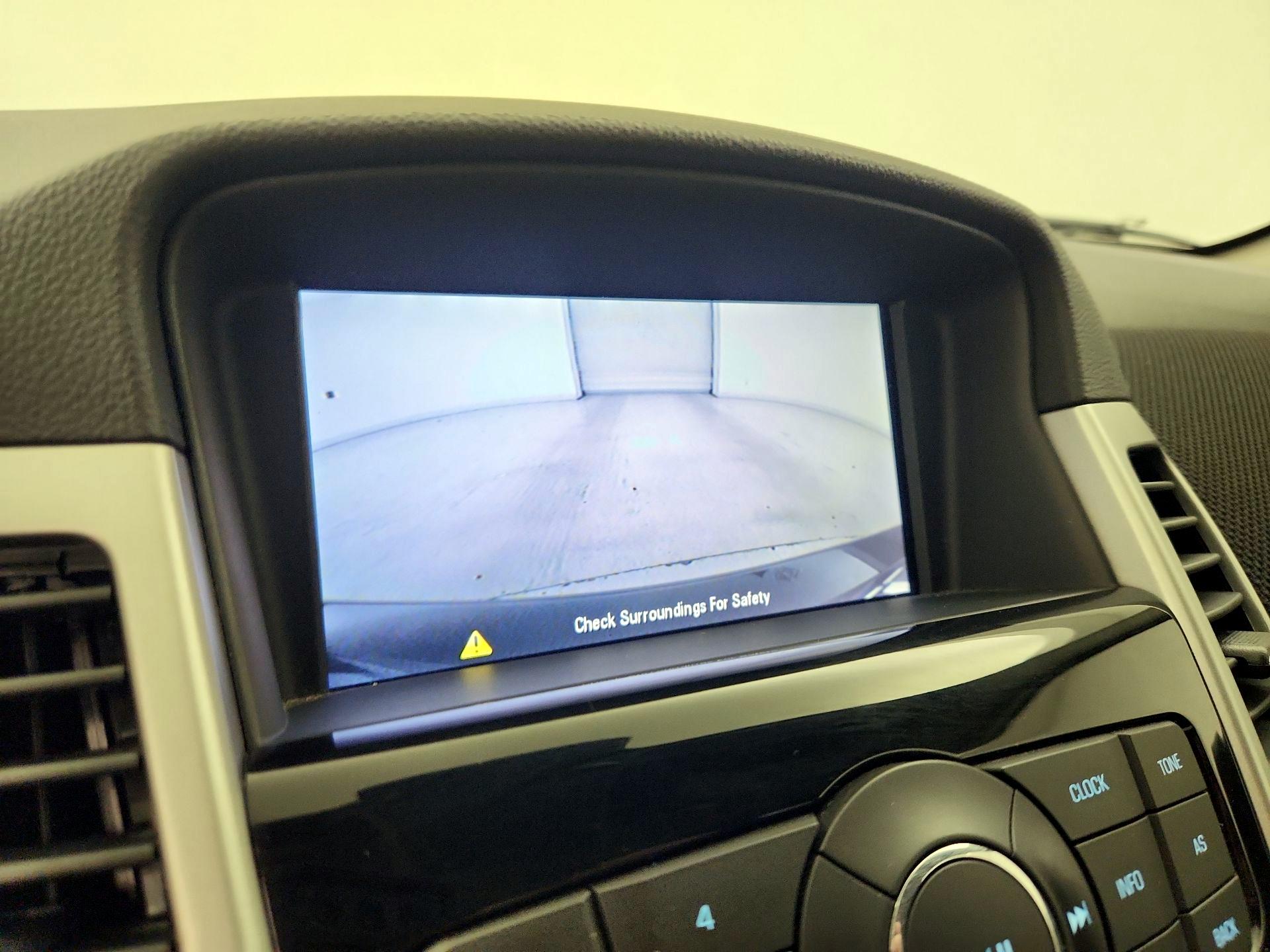 Thumbnail: 2014 Chevrolet Cruze - 14