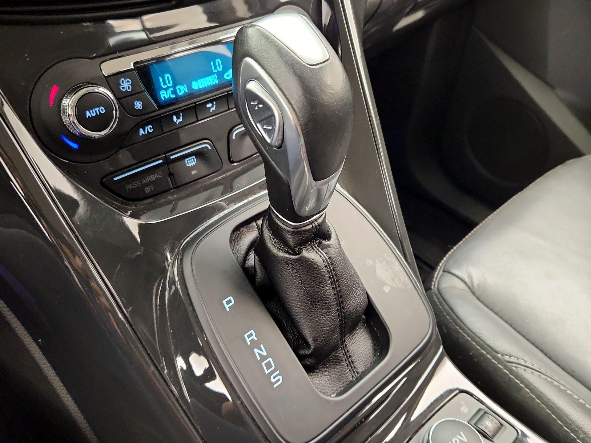 Thumbnail: 2014 Ford Escape - 18