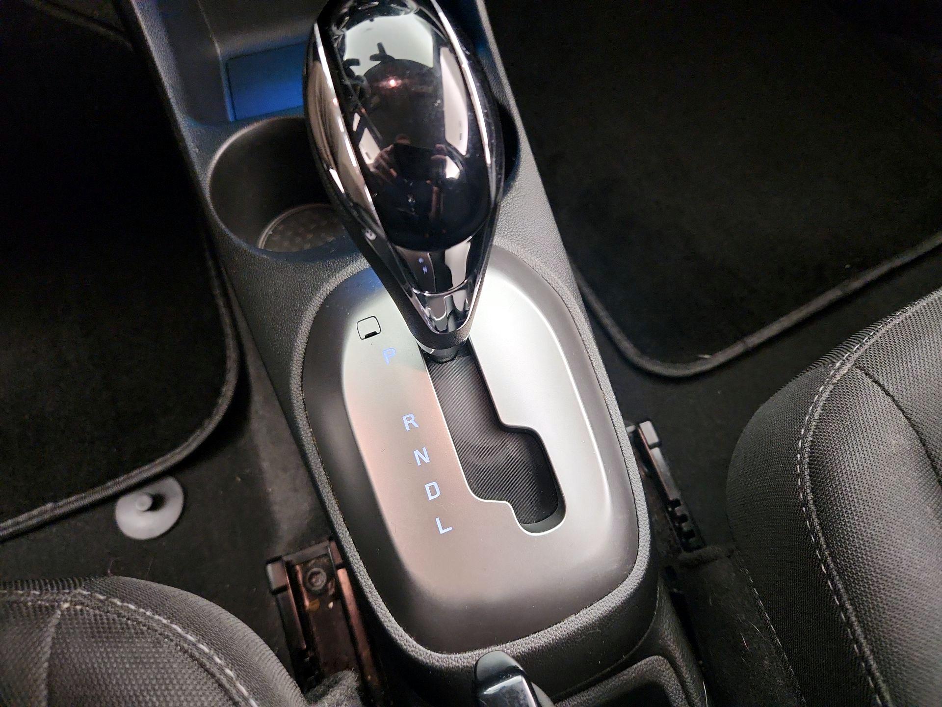 Thumbnail: 2016 Chevrolet Spark - 17