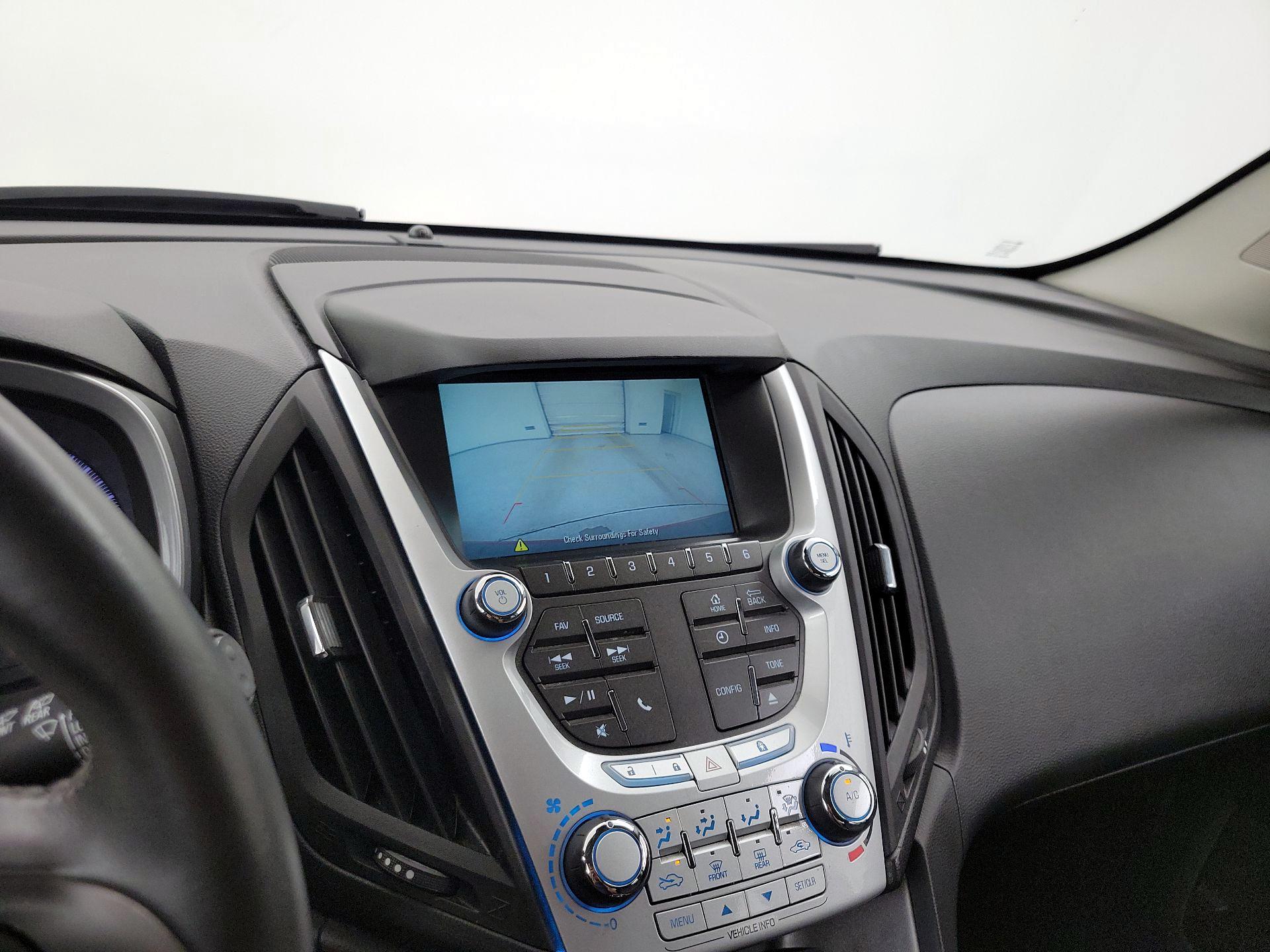 Thumbnail: 2015 Chevrolet Equinox - 13