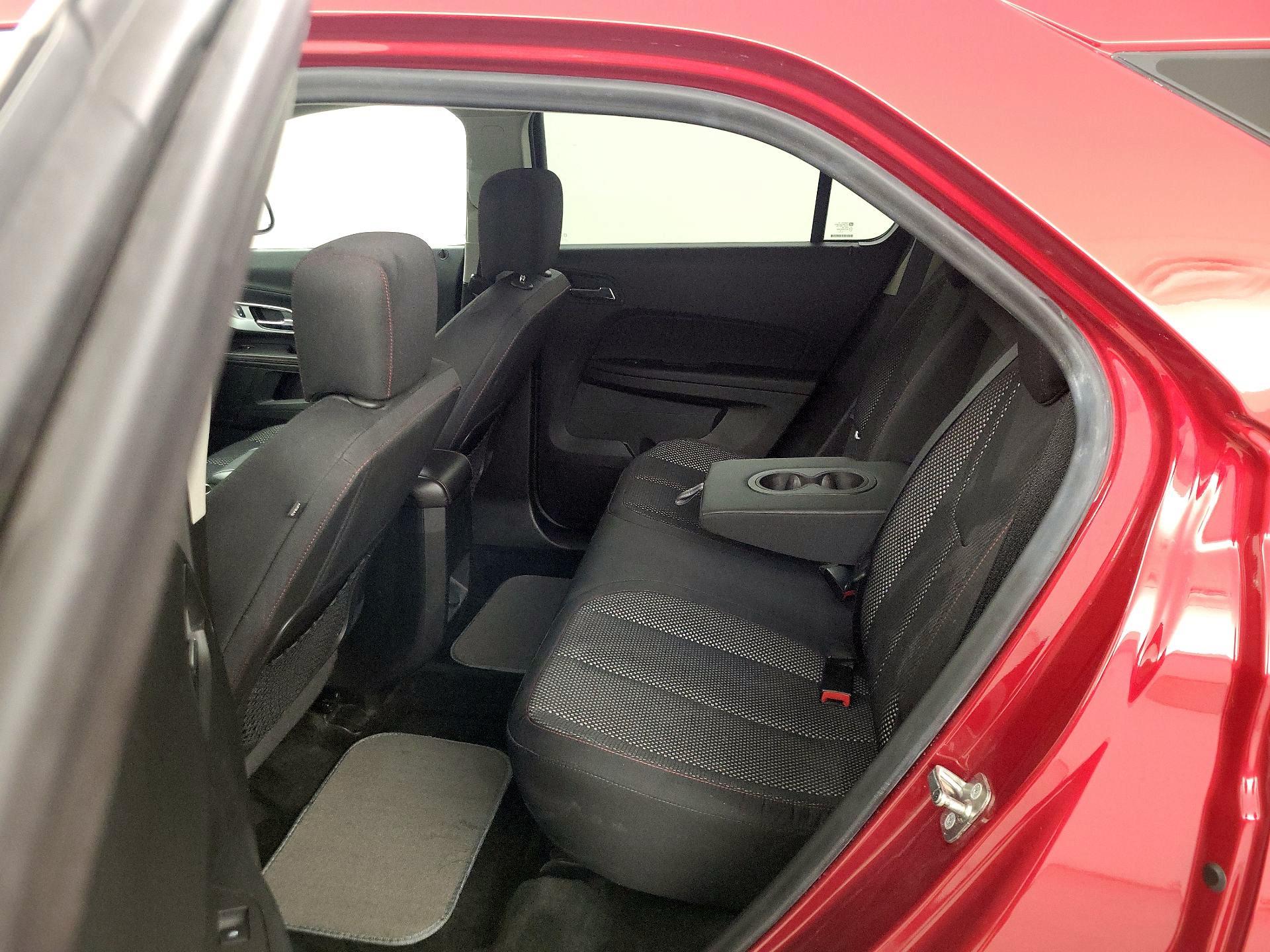 Thumbnail: 2015 Chevrolet Equinox - 18