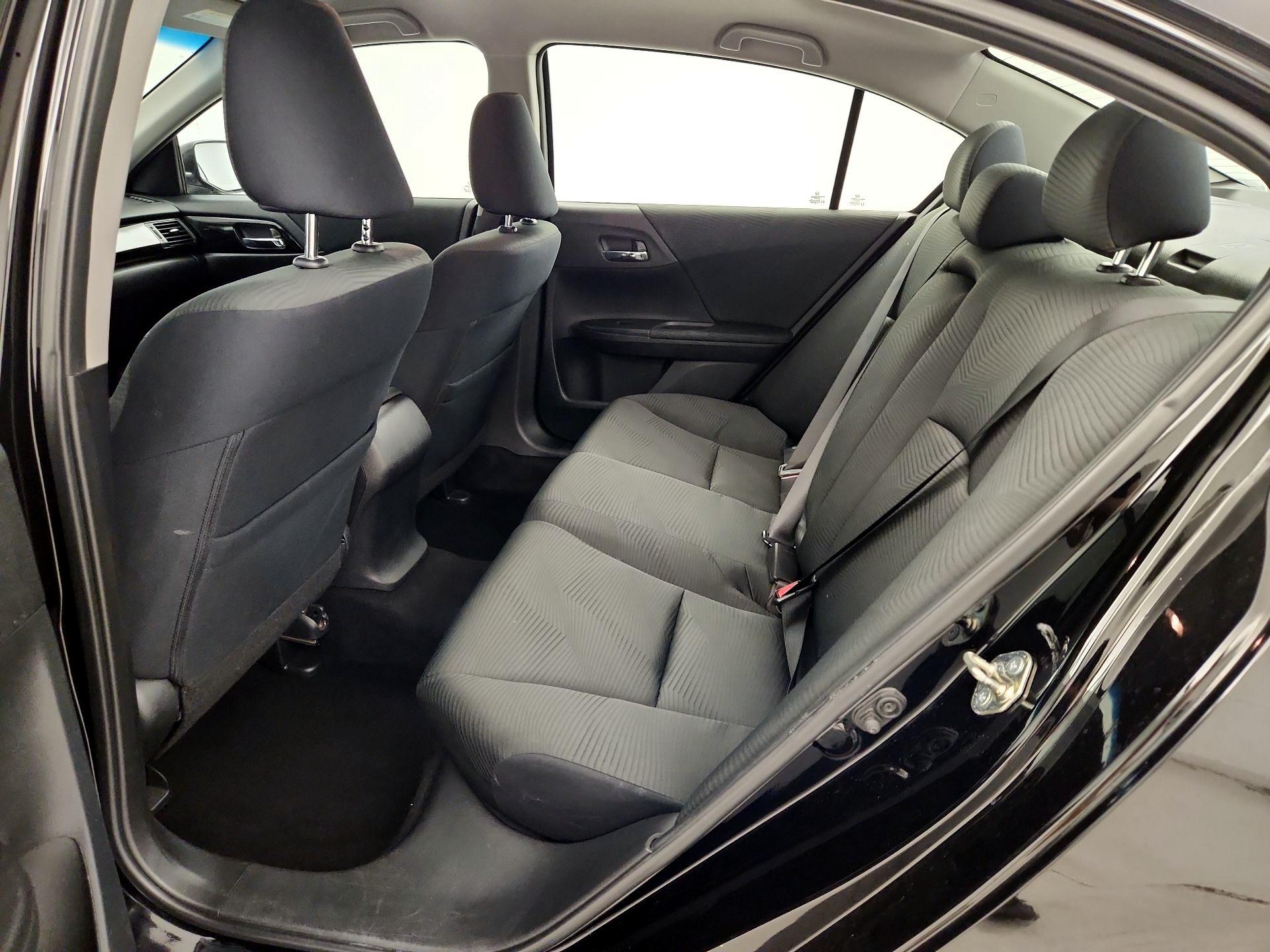 Thumbnail: 2016 Honda Accord - 19