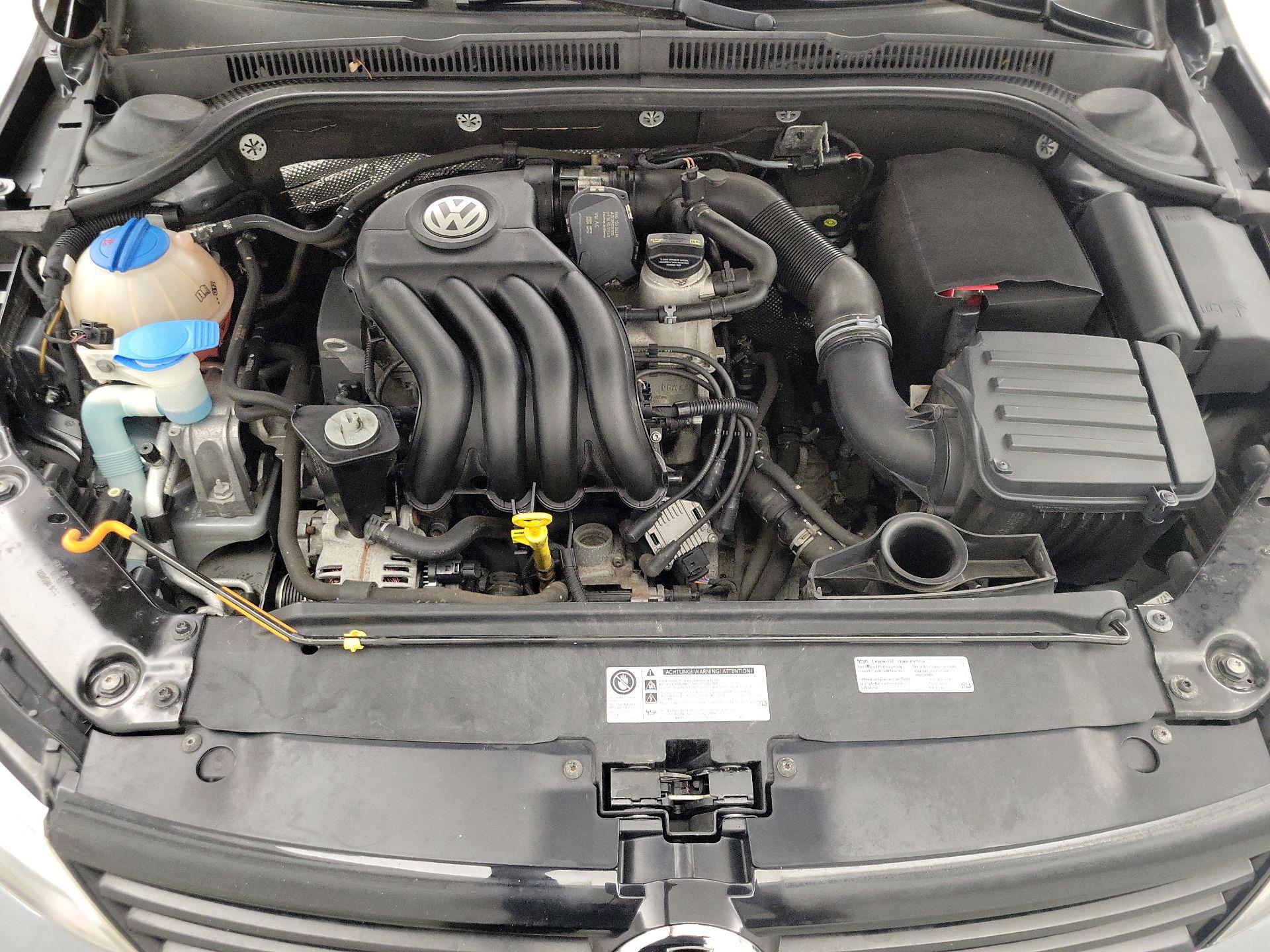 Thumbnail: 2014 Volkswagen Jetta - 20