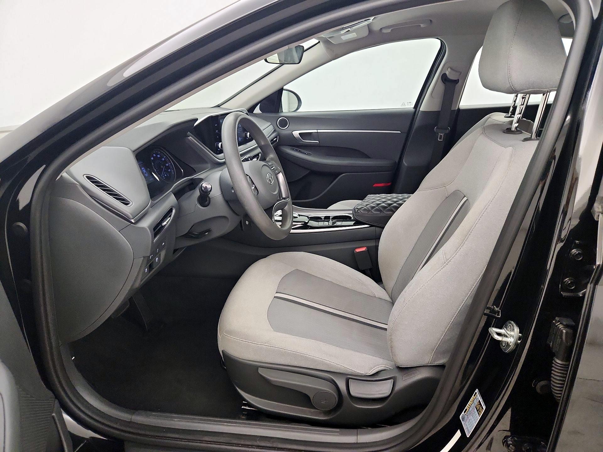 Thumbnail: 2021 Hyundai Sonata - 11