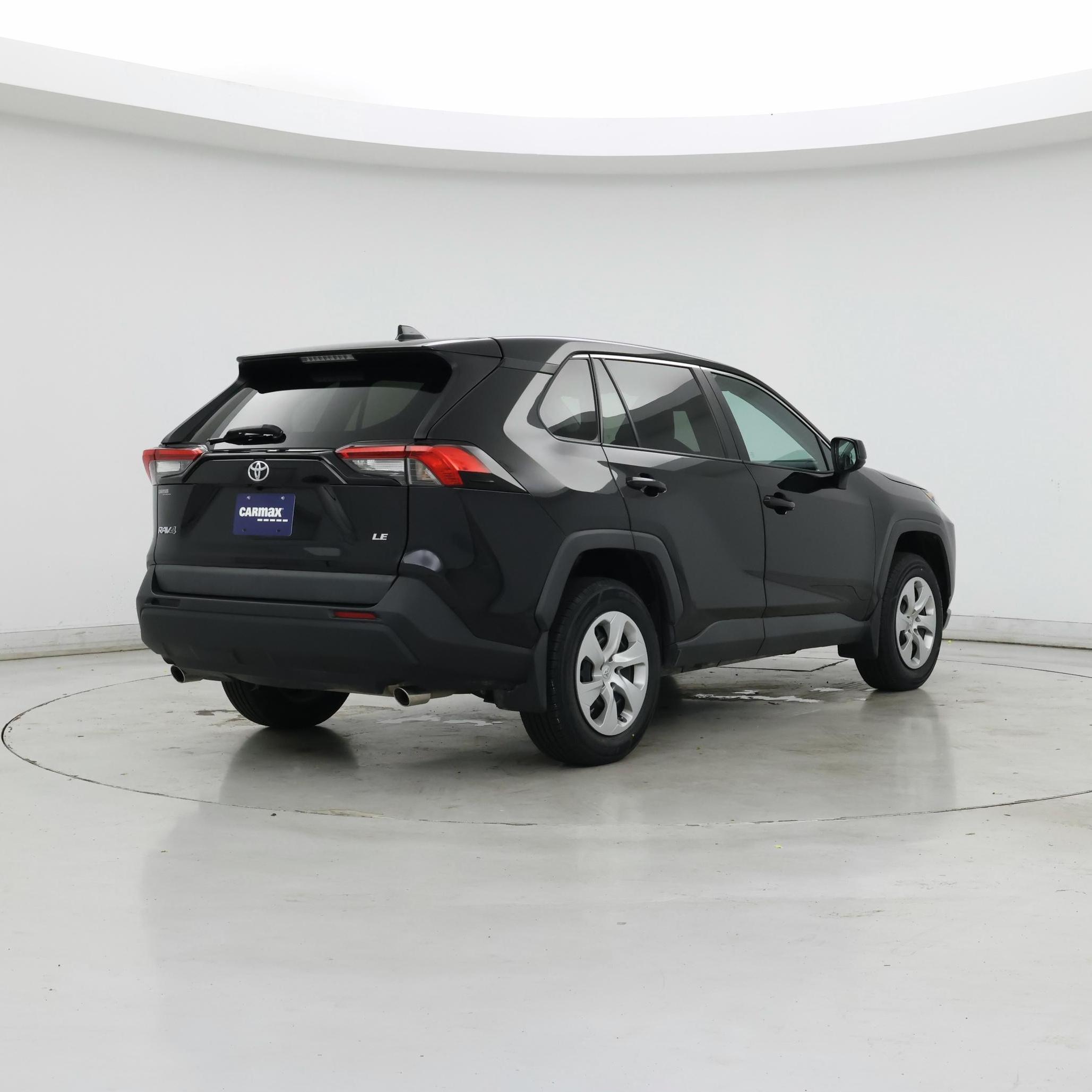 Thumbnail: 2022 Toyota RAV4 - 8