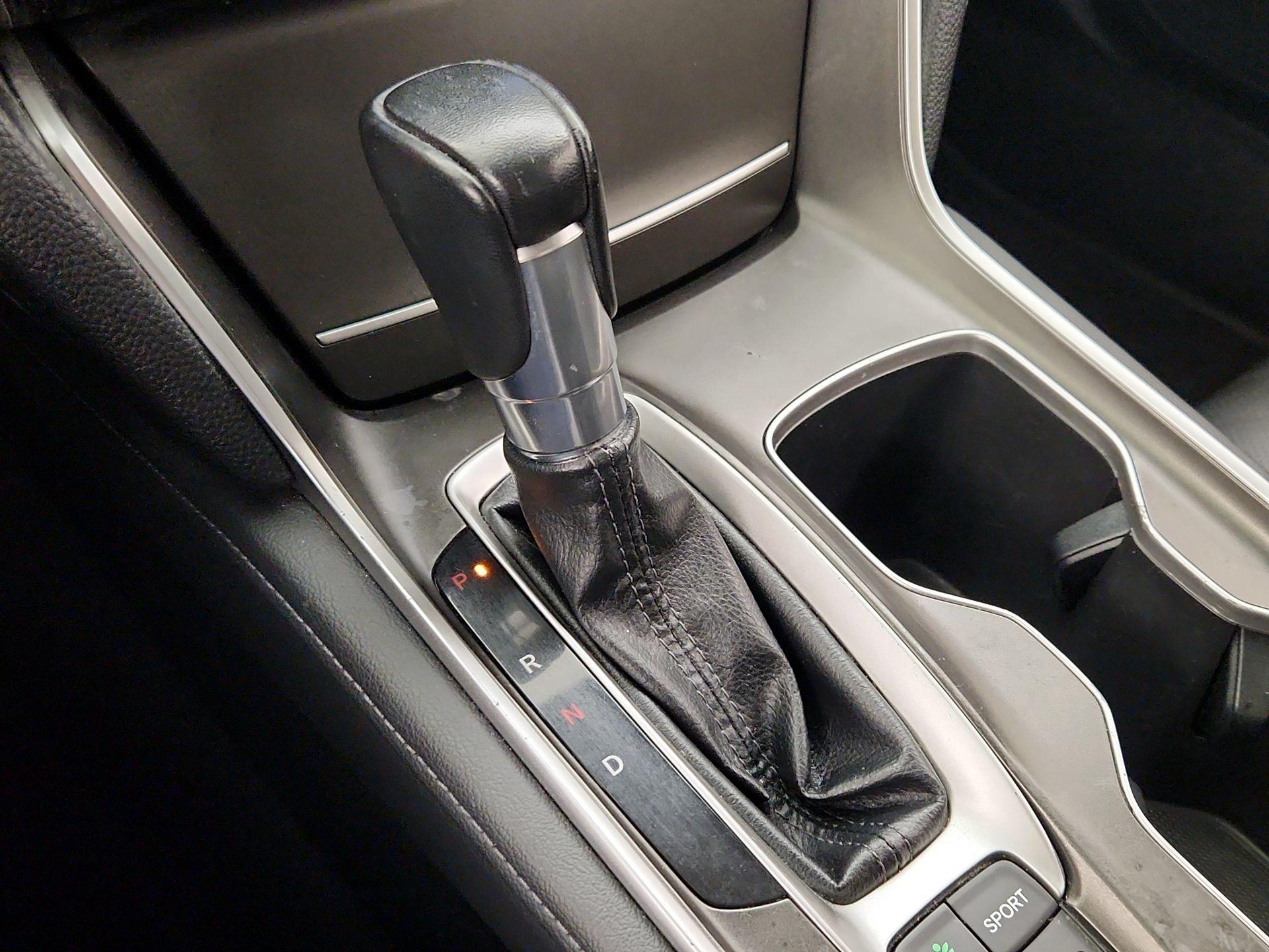 Thumbnail: 2022 Honda Accord - 17