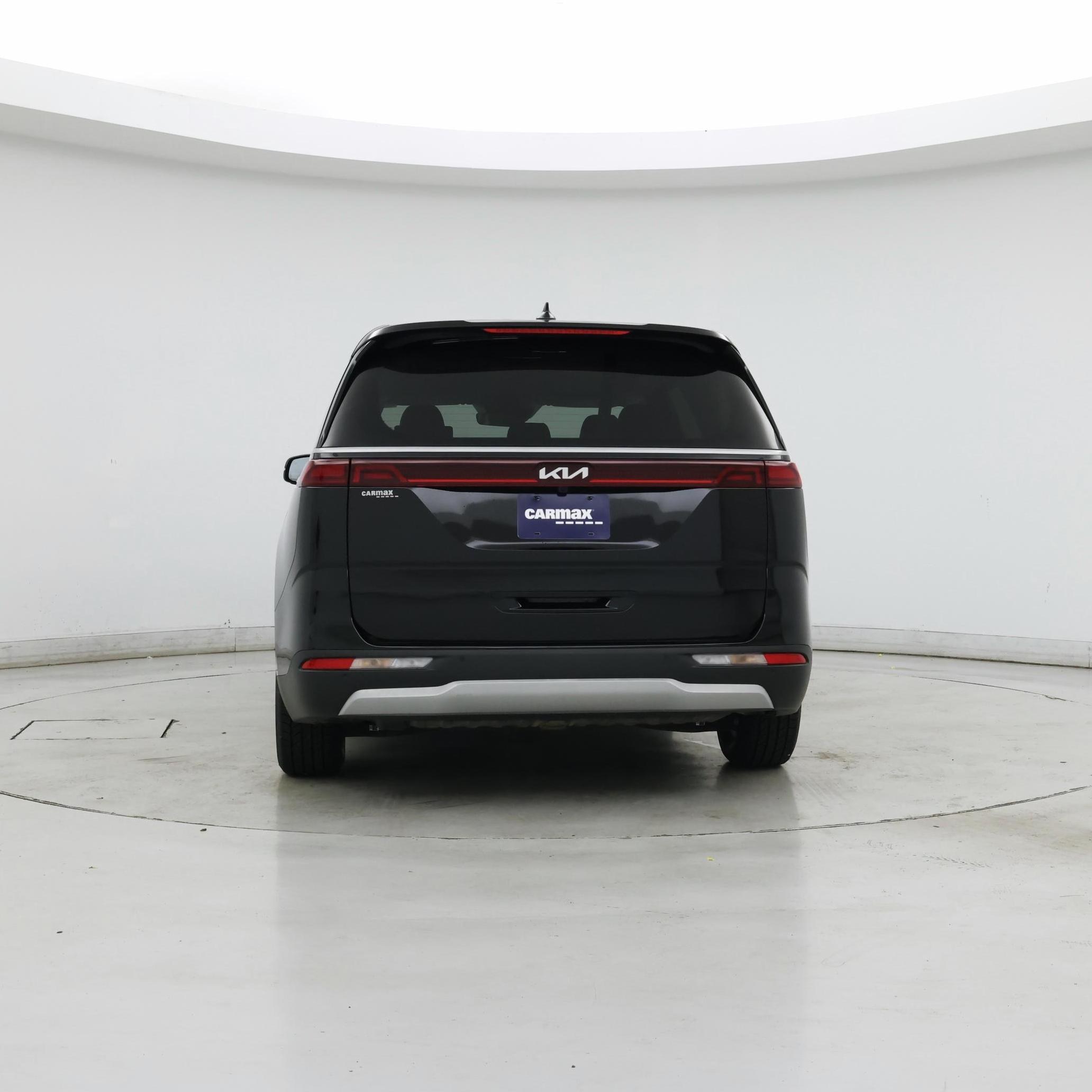 Thumbnail: 2023 Kia Carnival - 6