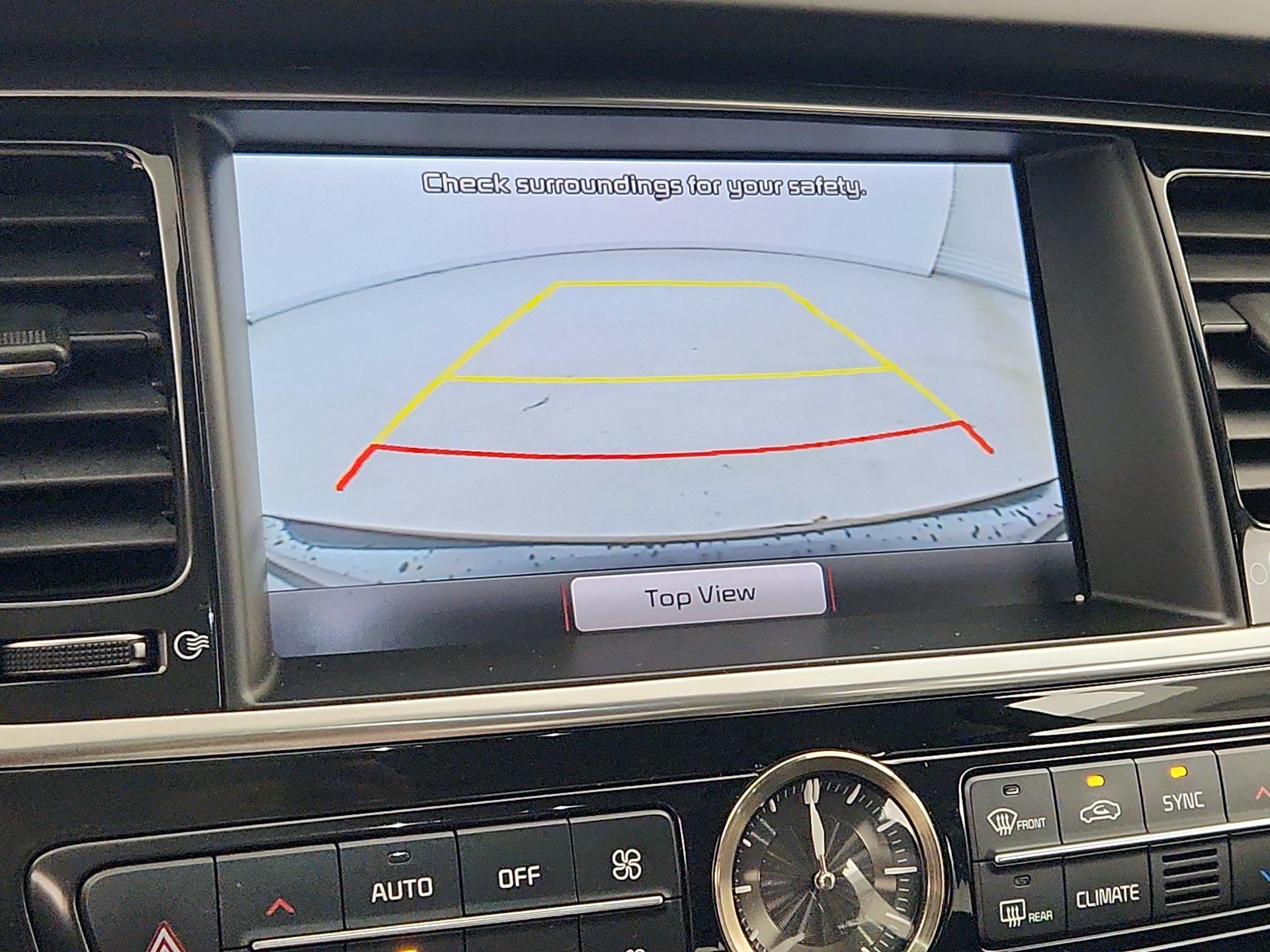 Thumbnail: 2015 Kia K900 - 15