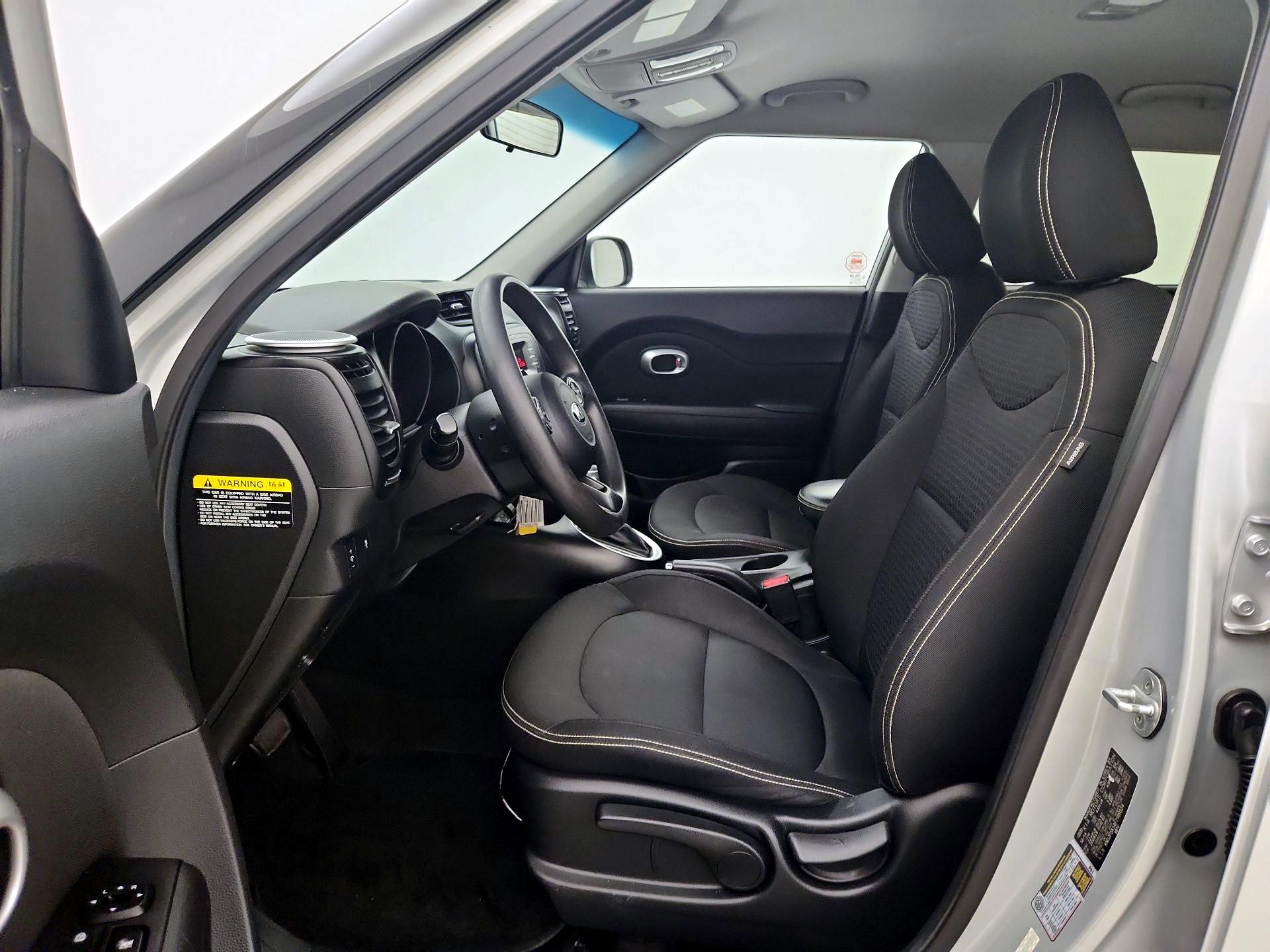 Thumbnail: 2015 Kia Soul - 11