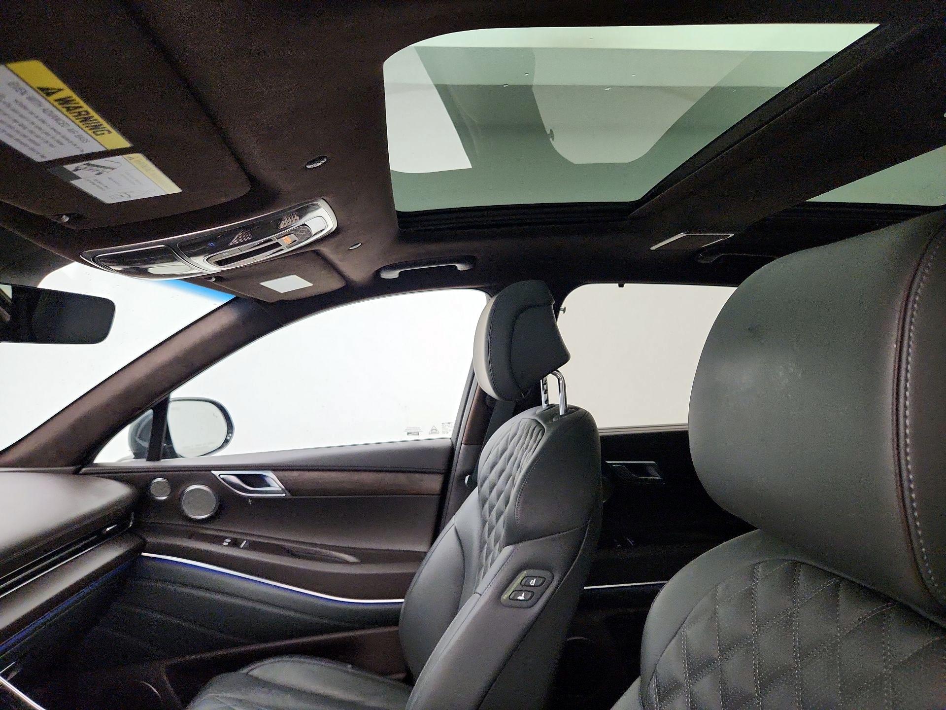 Thumbnail: 2021 Genesis GV80 - 20